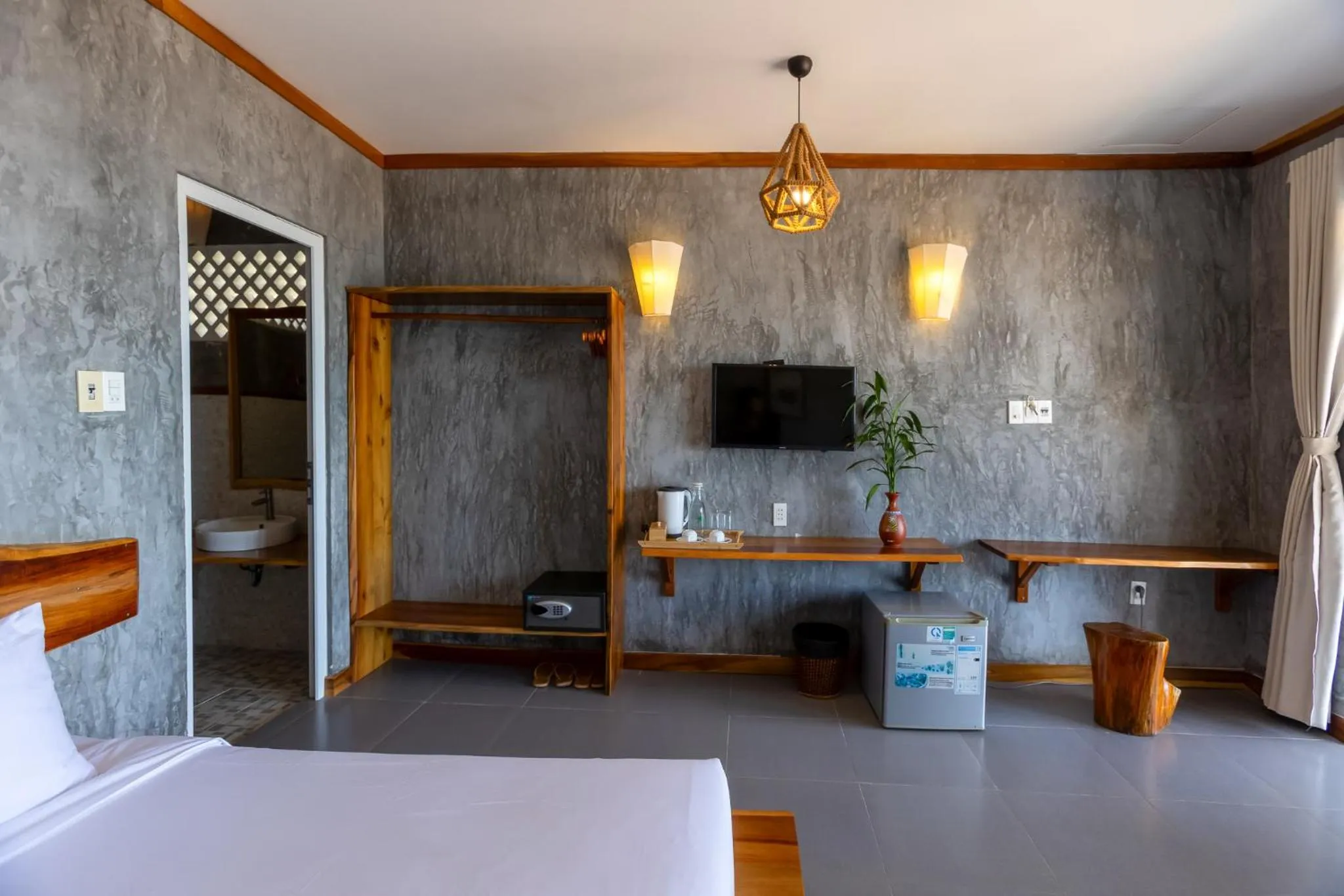 TV and multimedia, Bed in Cosian Bay Phu Quoc Resort
