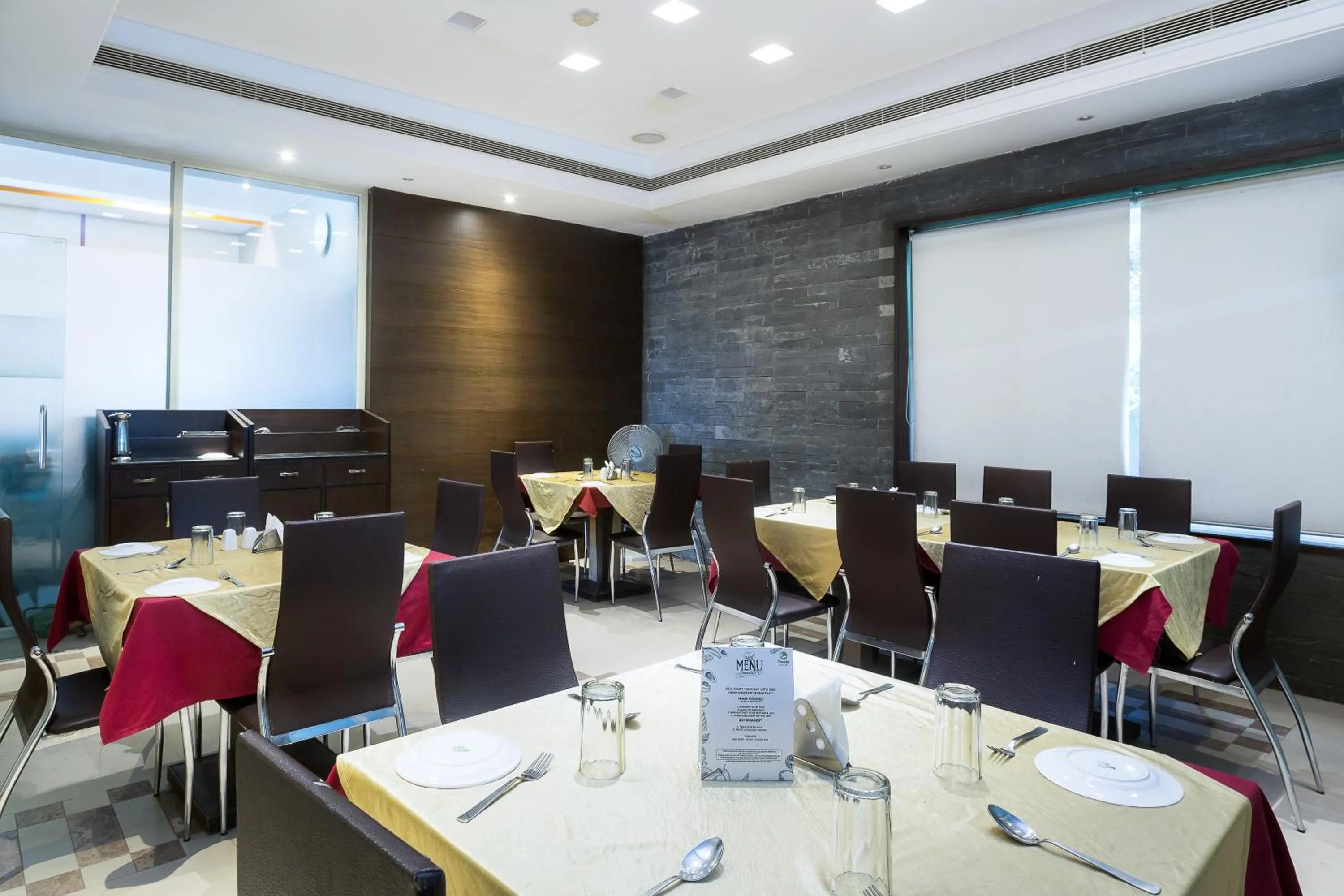 Restaurant/places to eat in Treebo Fort Club