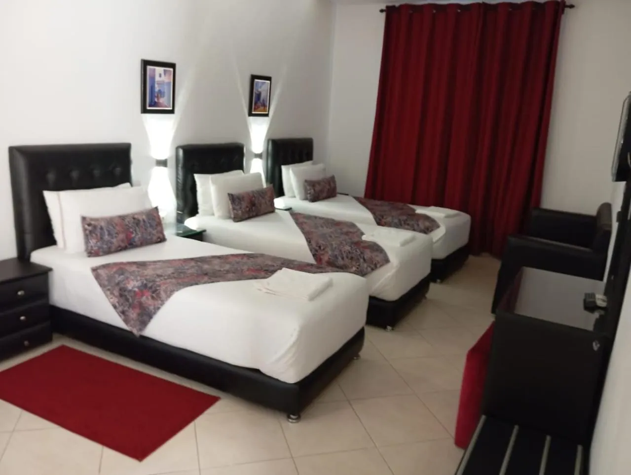 Bed in Hotel Miramar