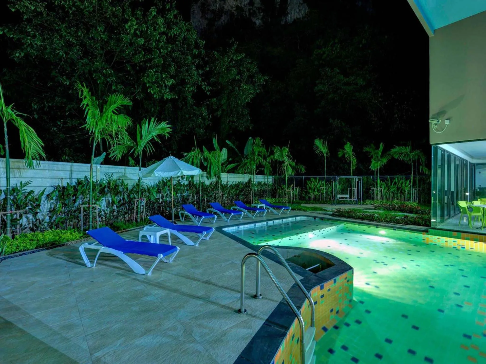 Swimming pool in Splendid Hotel @ Khaoyai