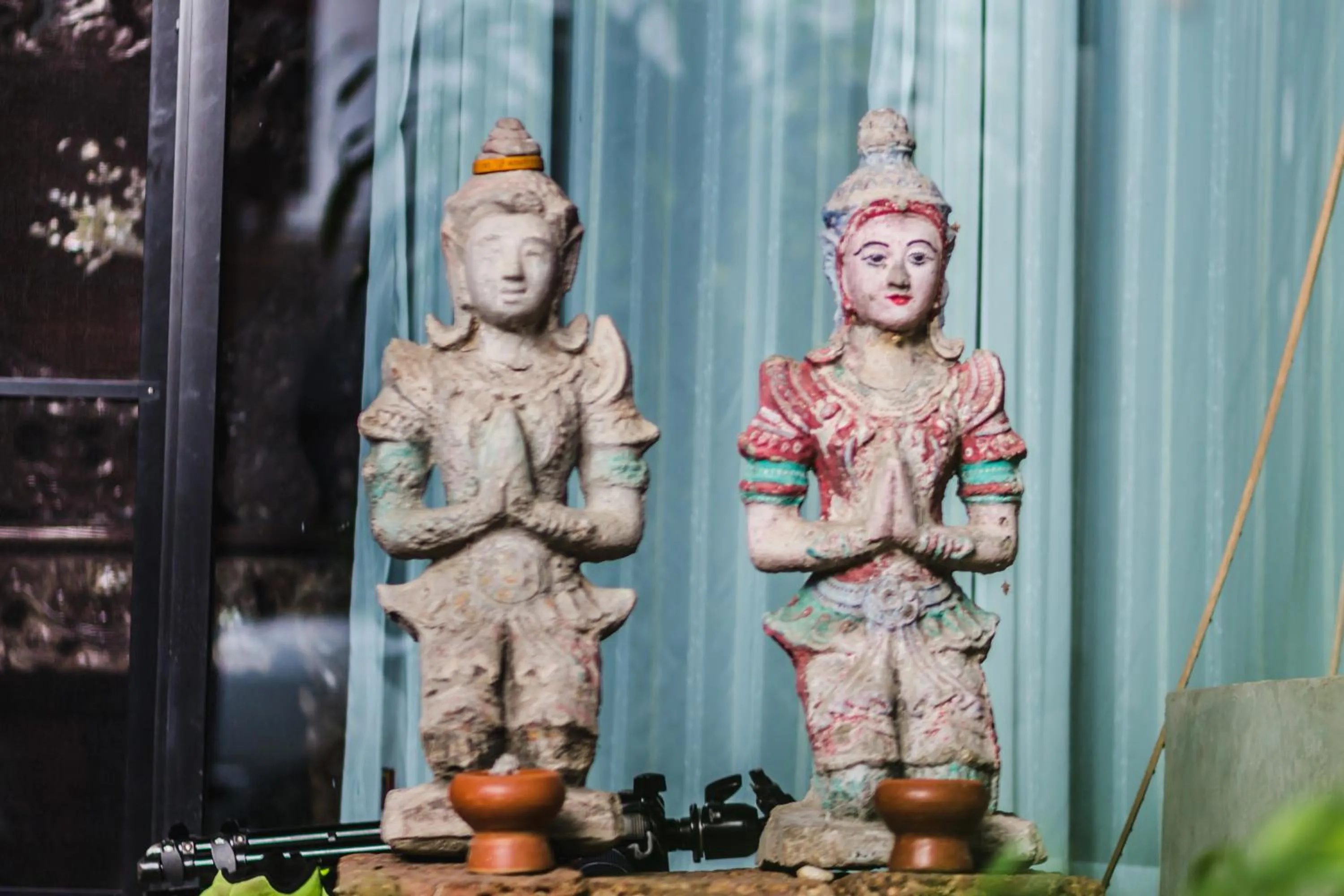 Decorative detail in Chez Pom