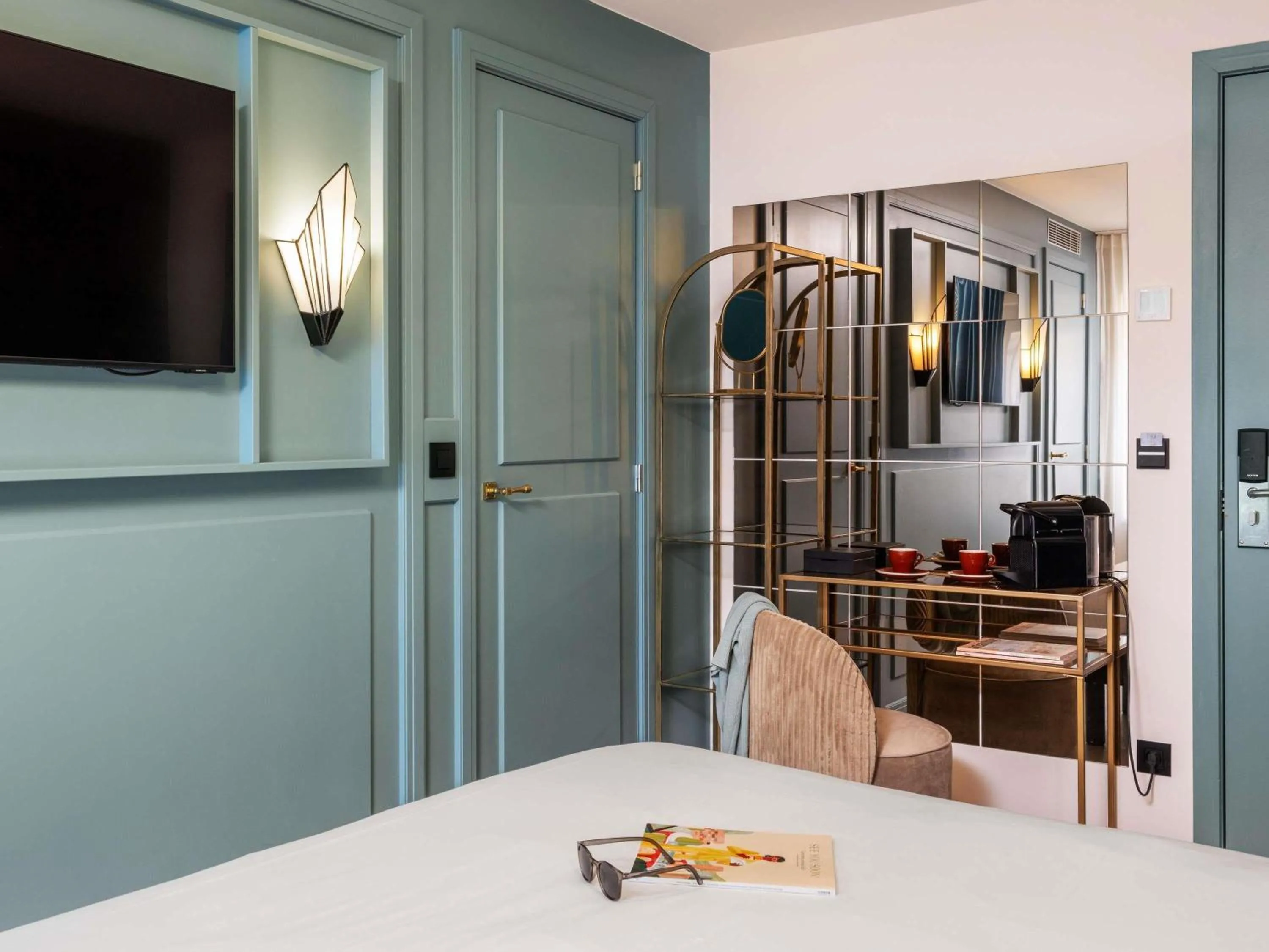 Bedroom, Bed in ibis Styles Hasselt City Centre