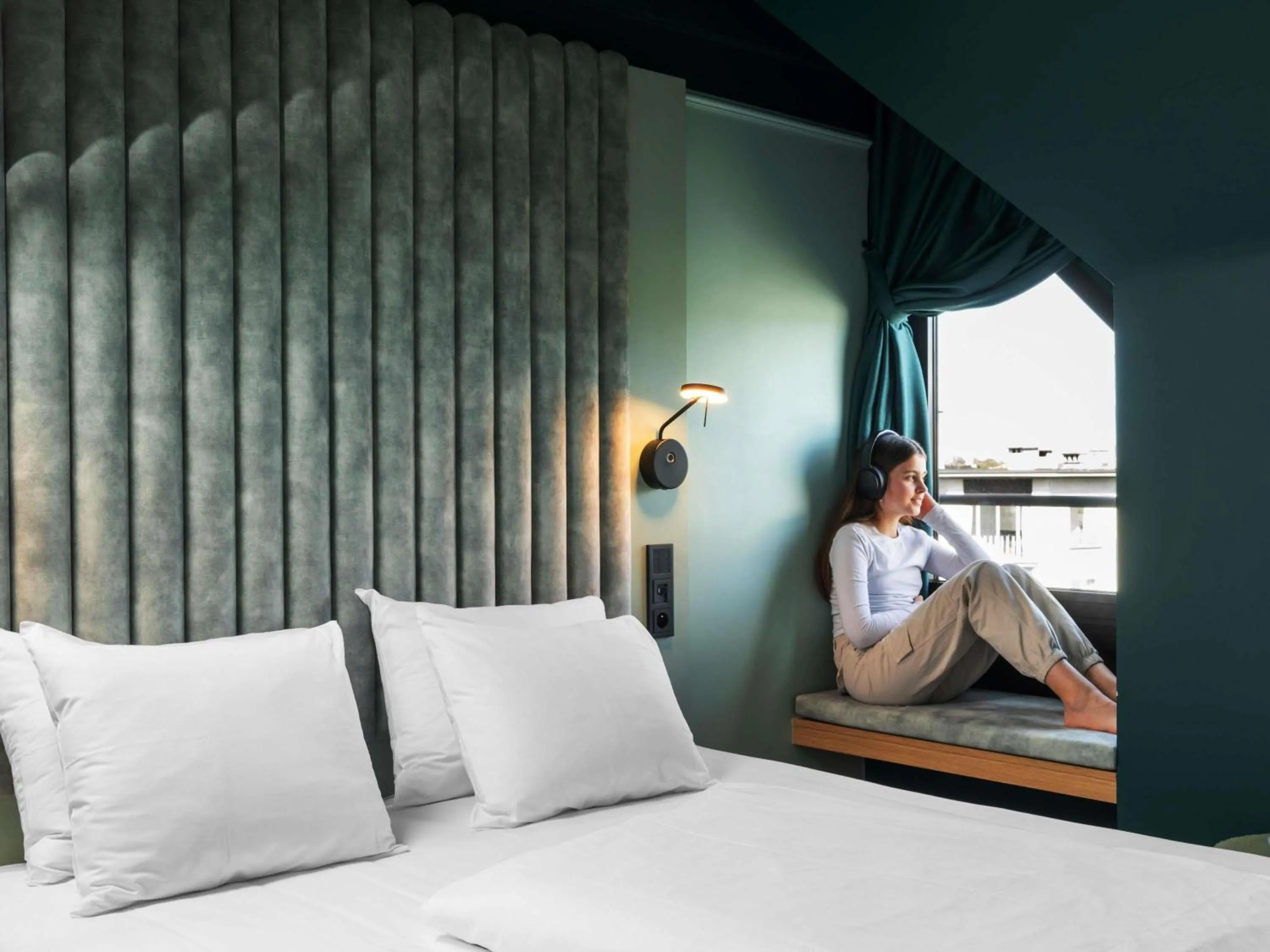 Bedroom, Bed in ibis Styles Hasselt City Centre