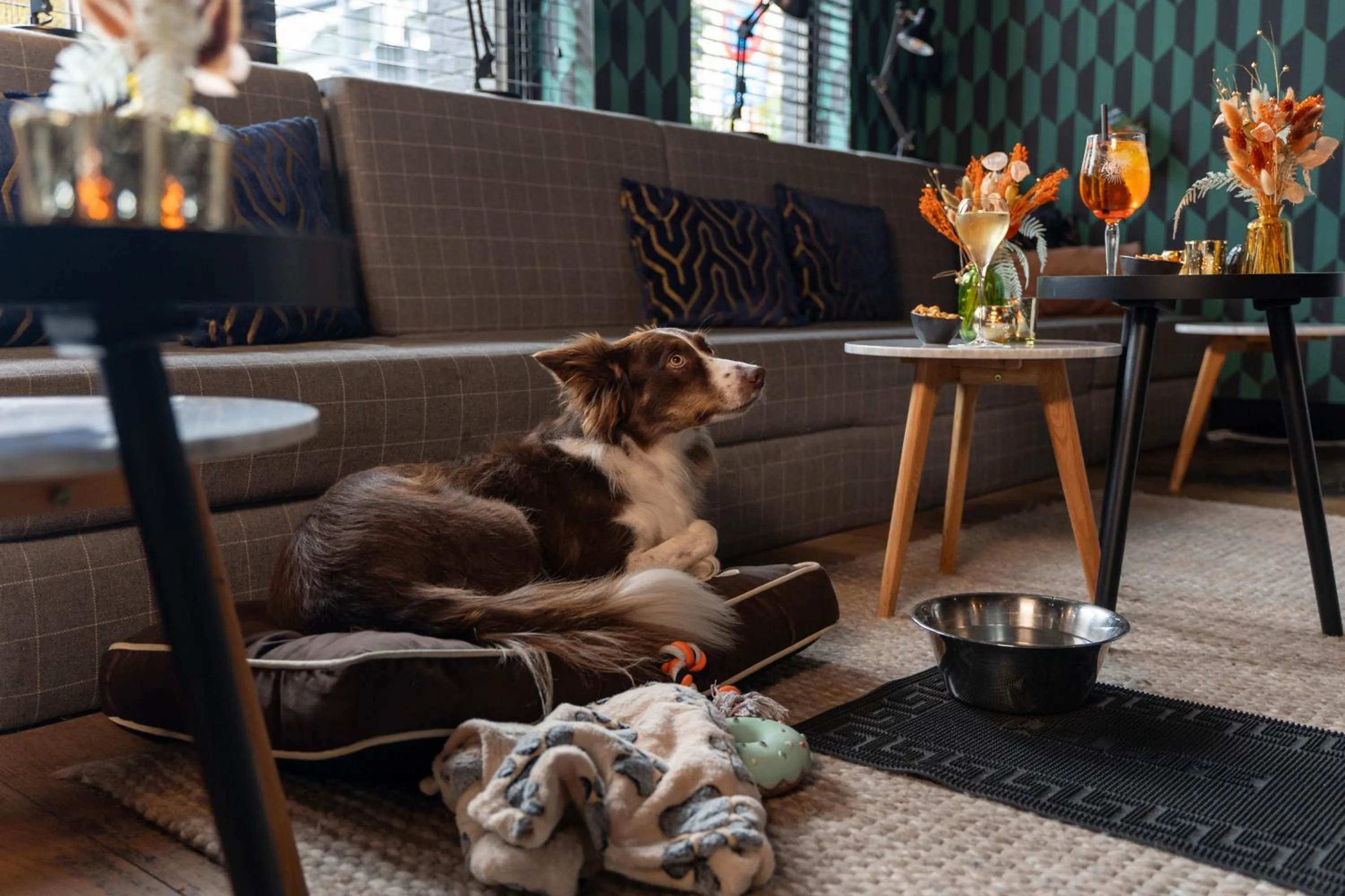 Lobby or reception in YUP Hotel