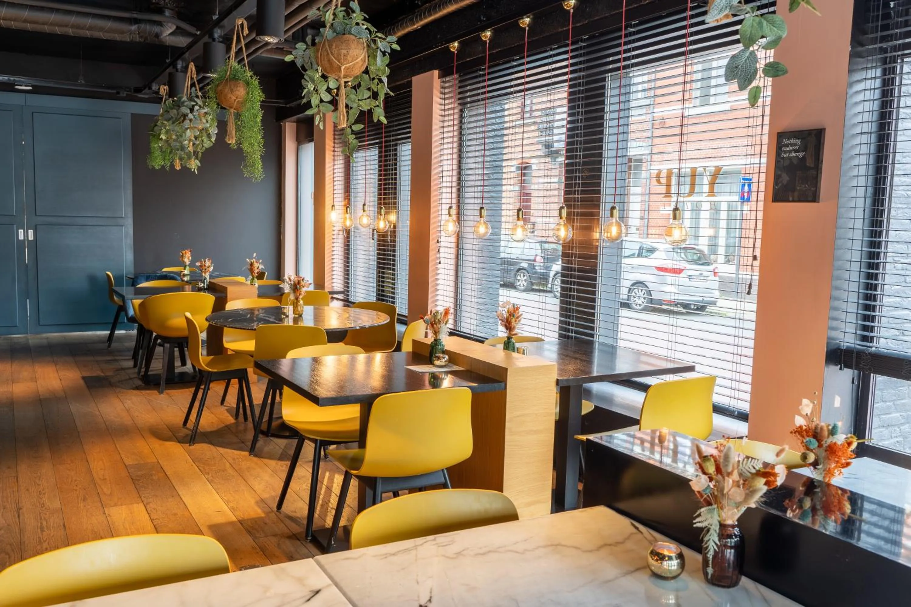 Lounge or bar in YUP Hotel