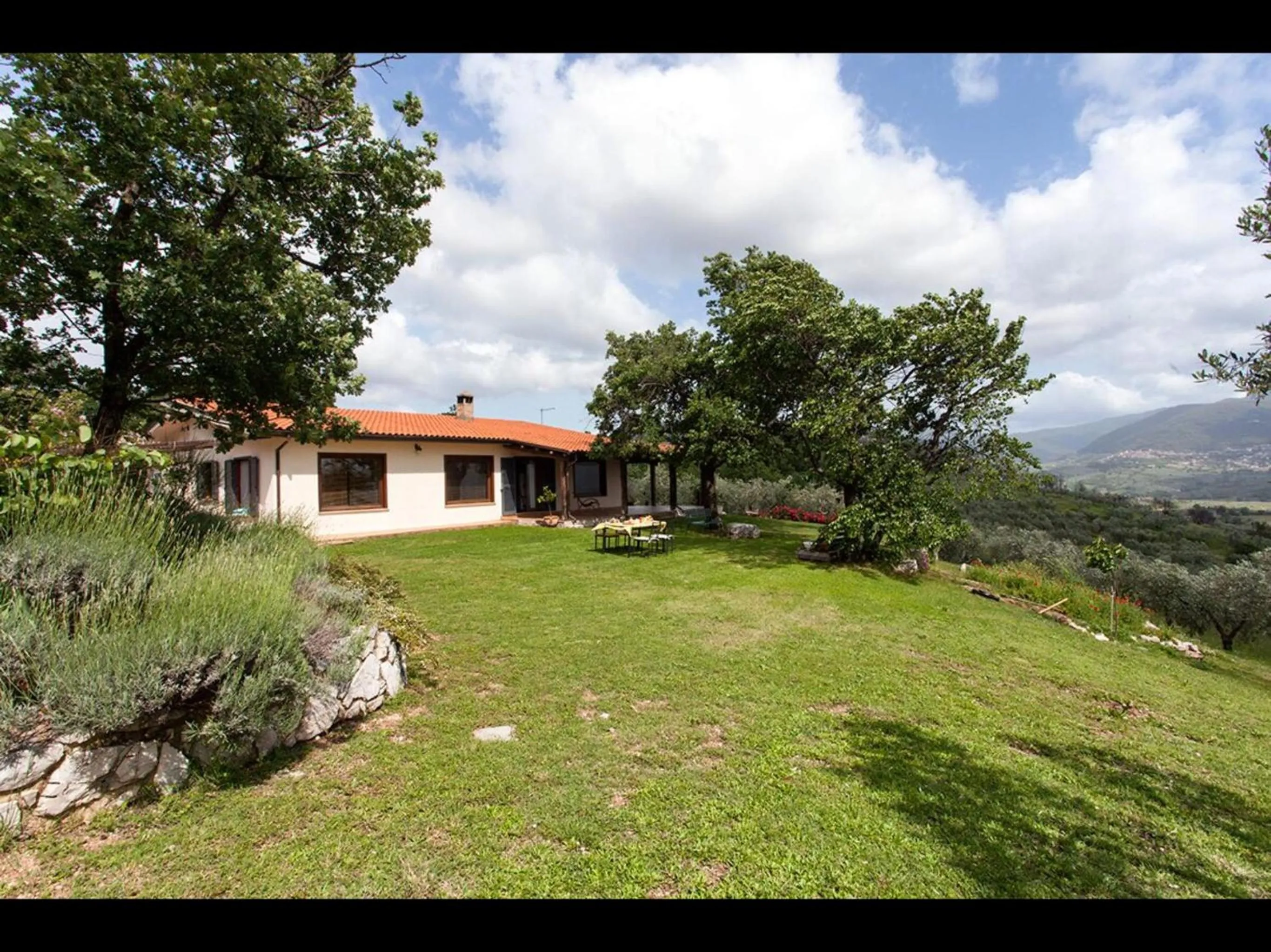 Garden view in B&B da Odila