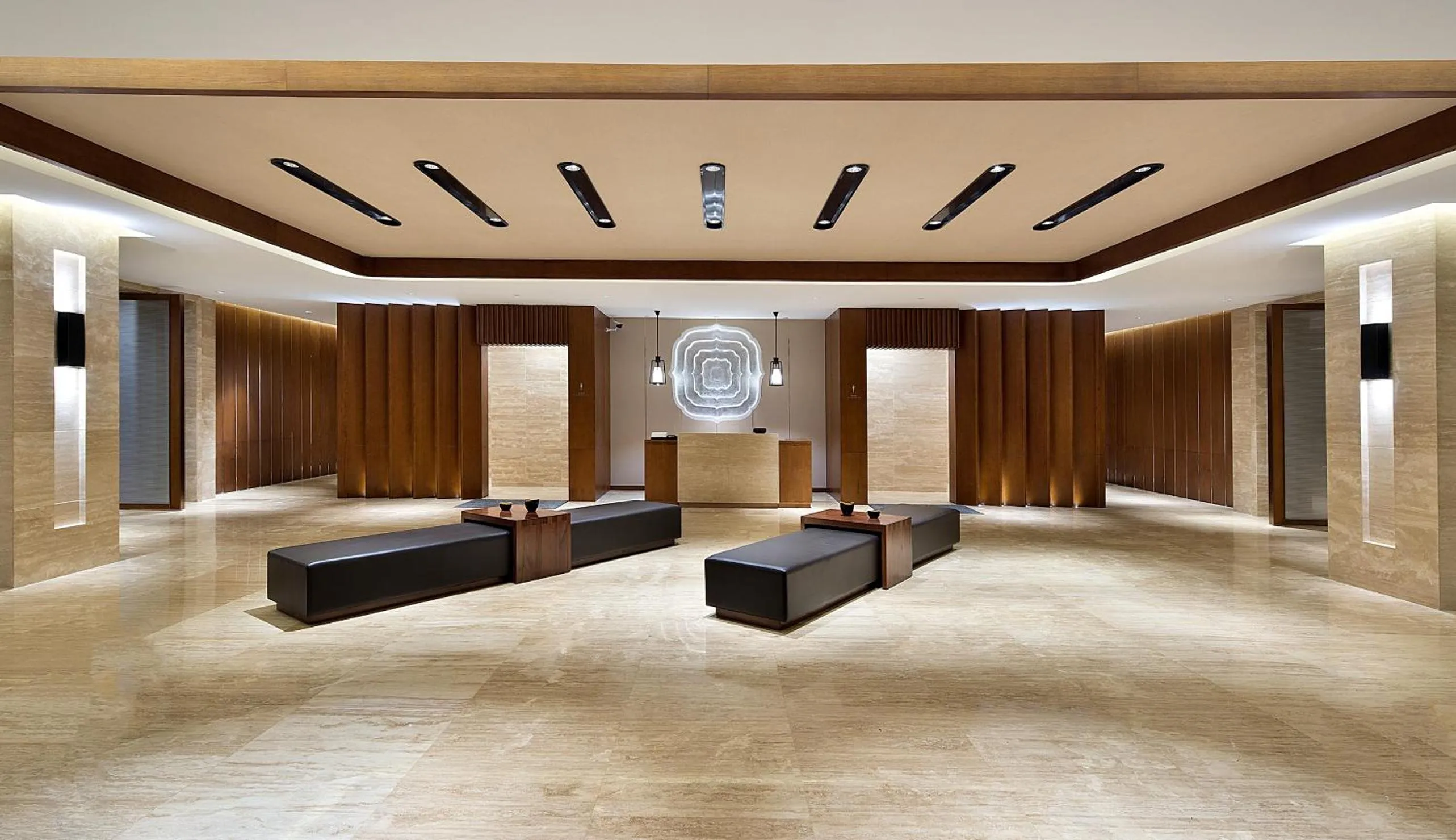 Seating area in Wyndham Grand Plaza Royale Wenchang