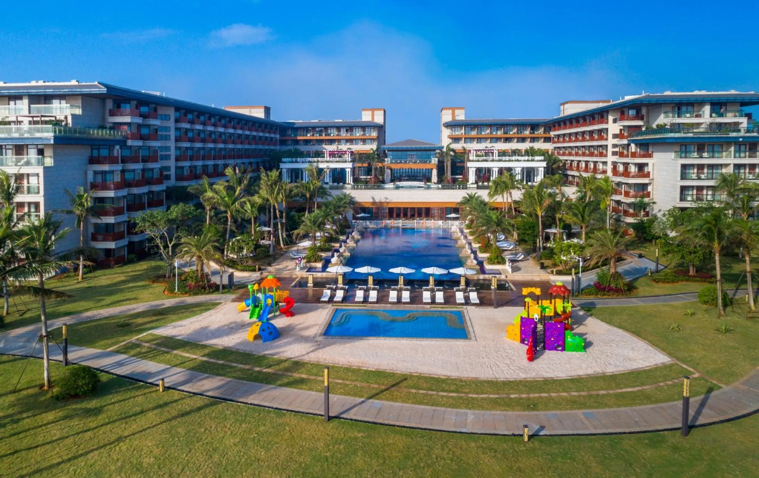 Property building in Wyndham Grand Plaza Royale Wenchang