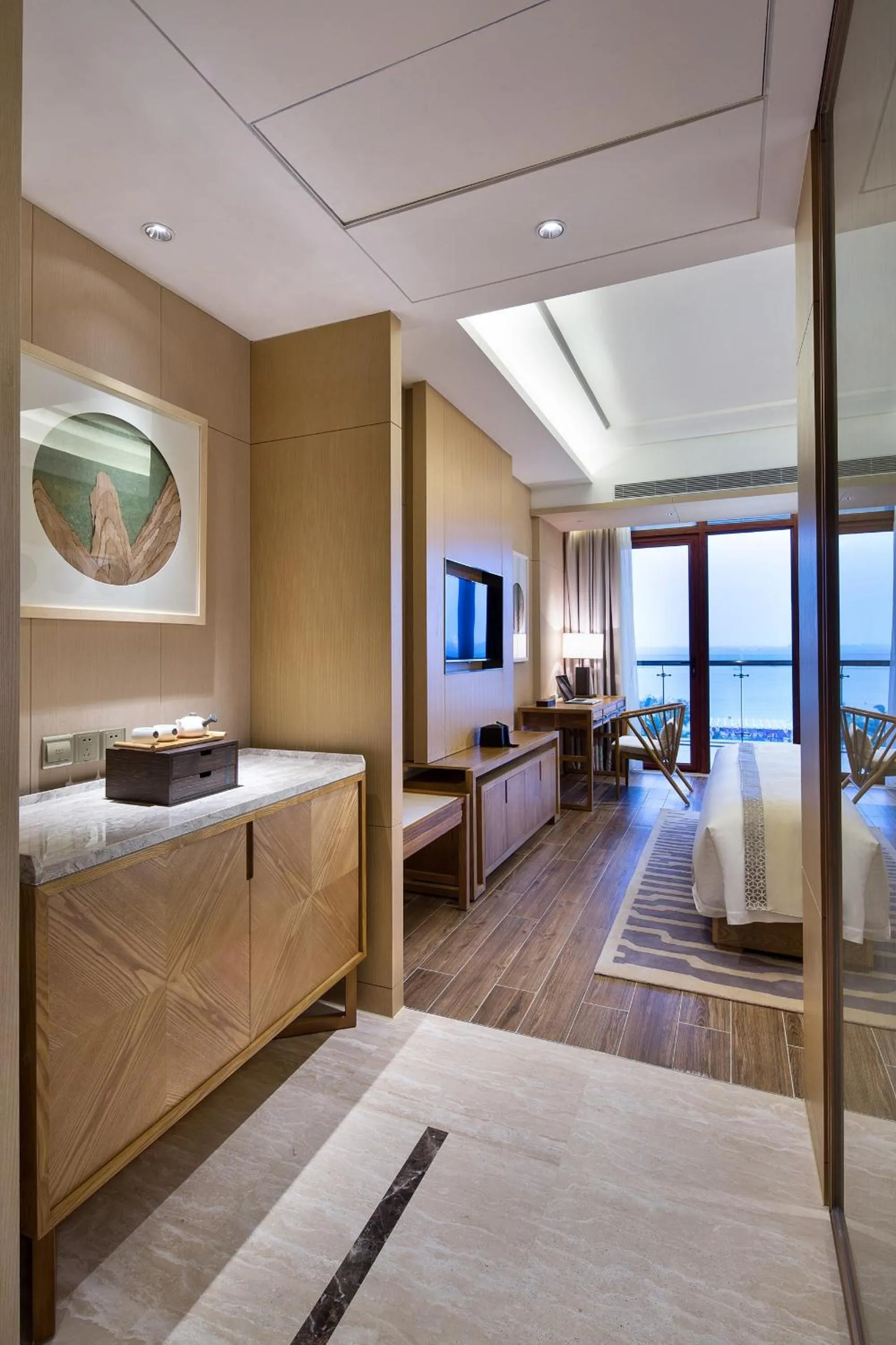 Communal lounge/ TV room in Wyndham Grand Plaza Royale Wenchang