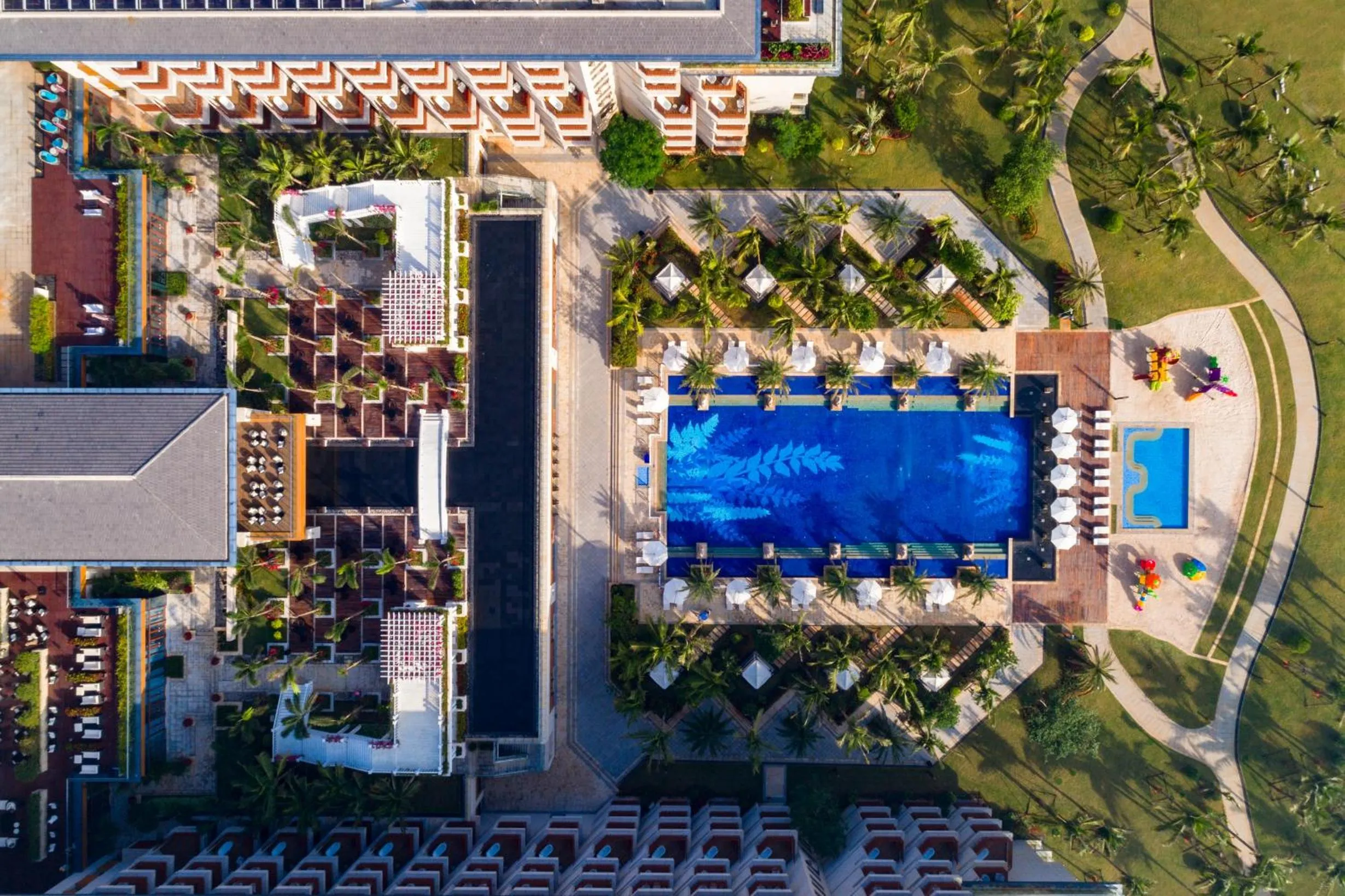 Property building in Wyndham Grand Plaza Royale Wenchang