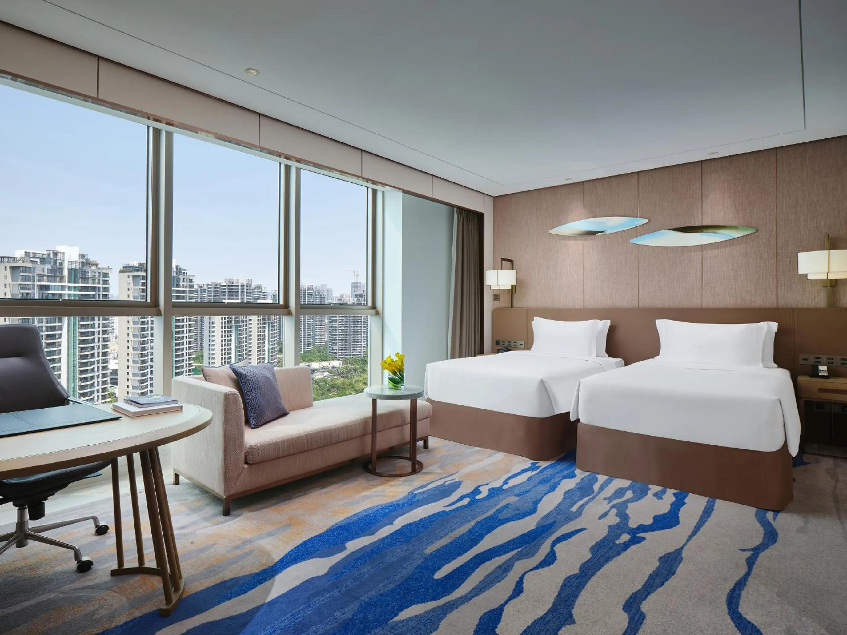 Photo of the whole room, Bed in InterContinental Xiamen by IHG