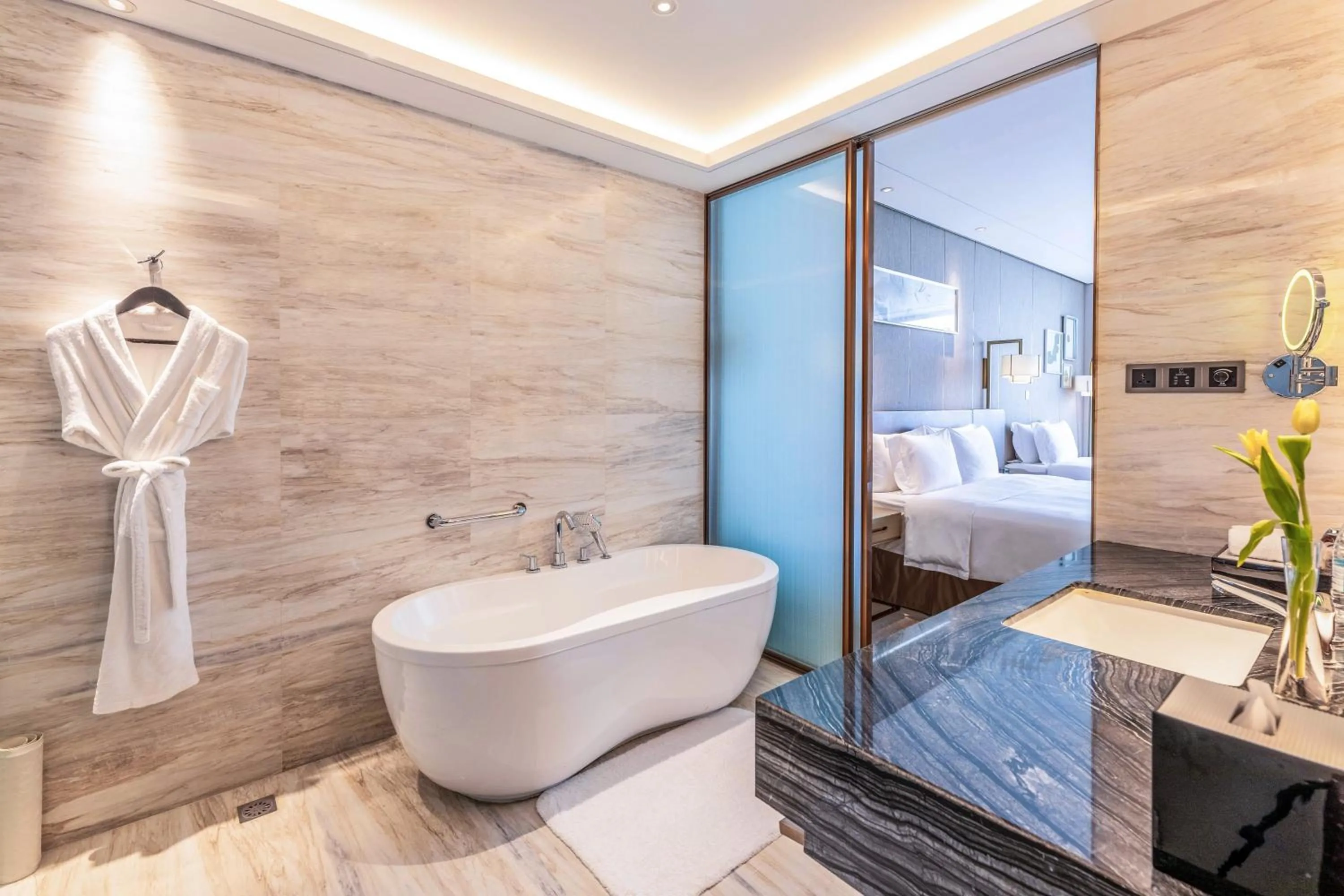 Bathroom, Bed in InterContinental Xiamen by IHG