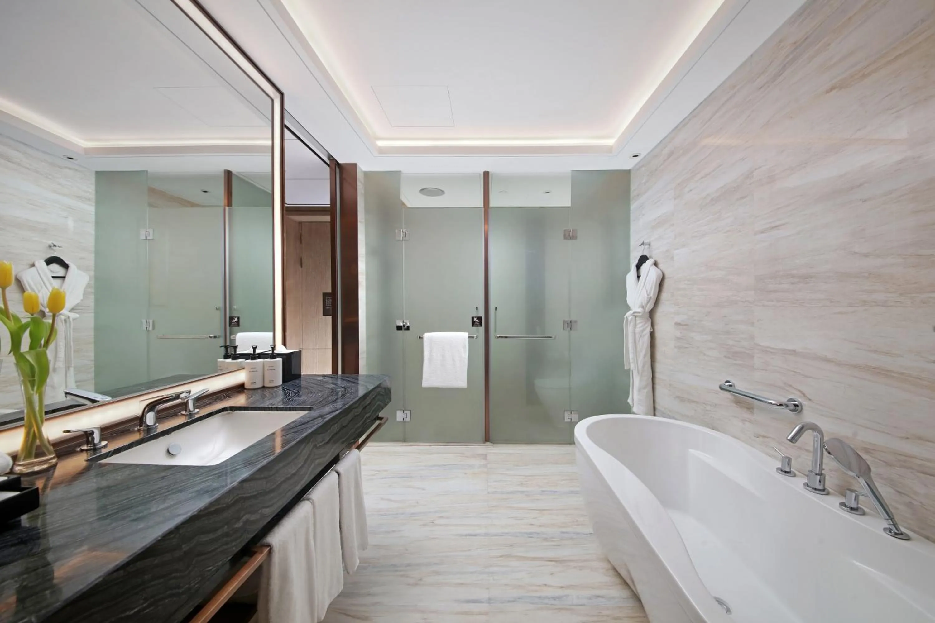 Bathroom in InterContinental Xiamen by IHG