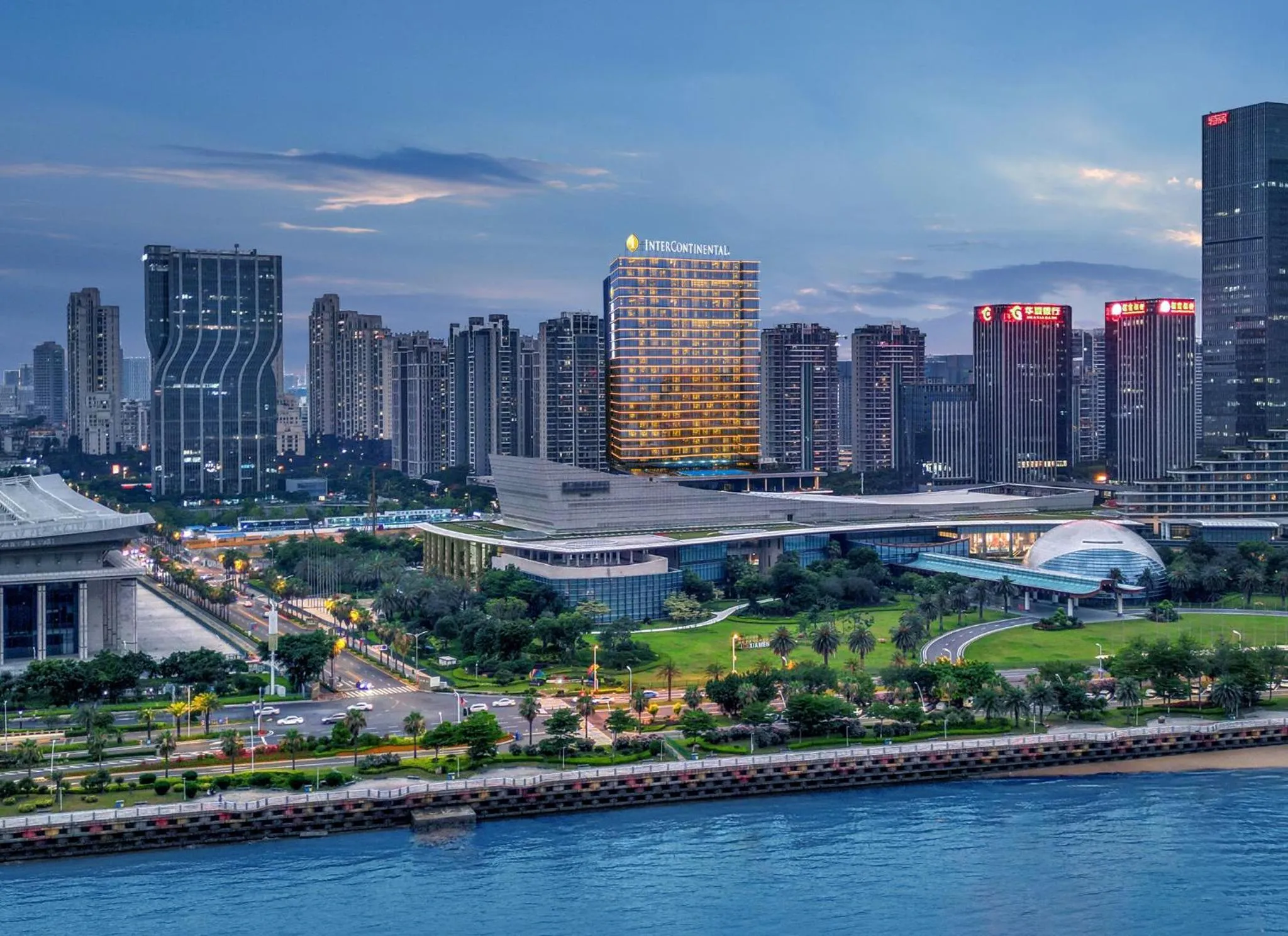 Property building in InterContinental Xiamen by IHG