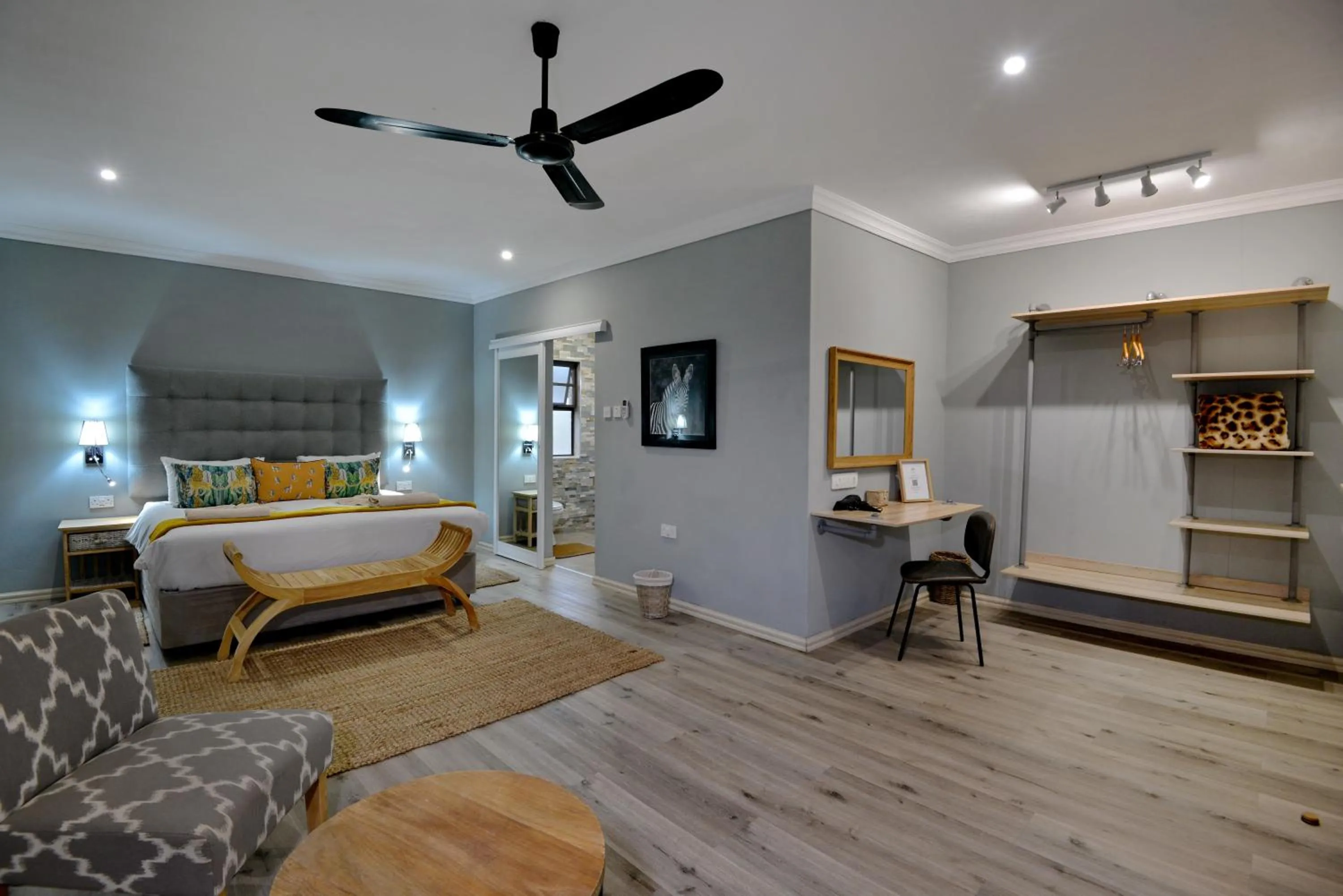 Bedroom, Bed in River View Lodge