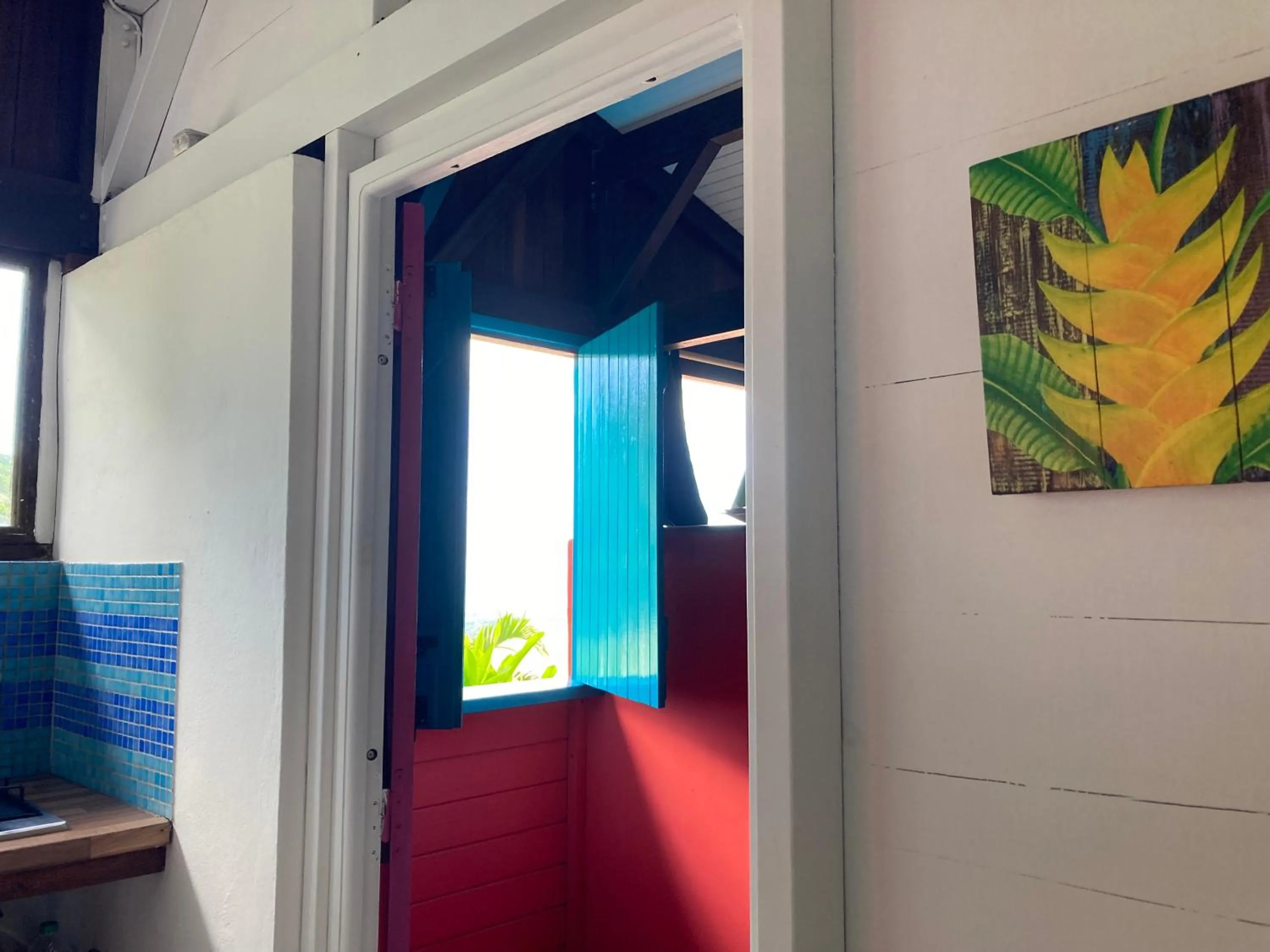 kitchen in Piton Bungalows Ecolodges