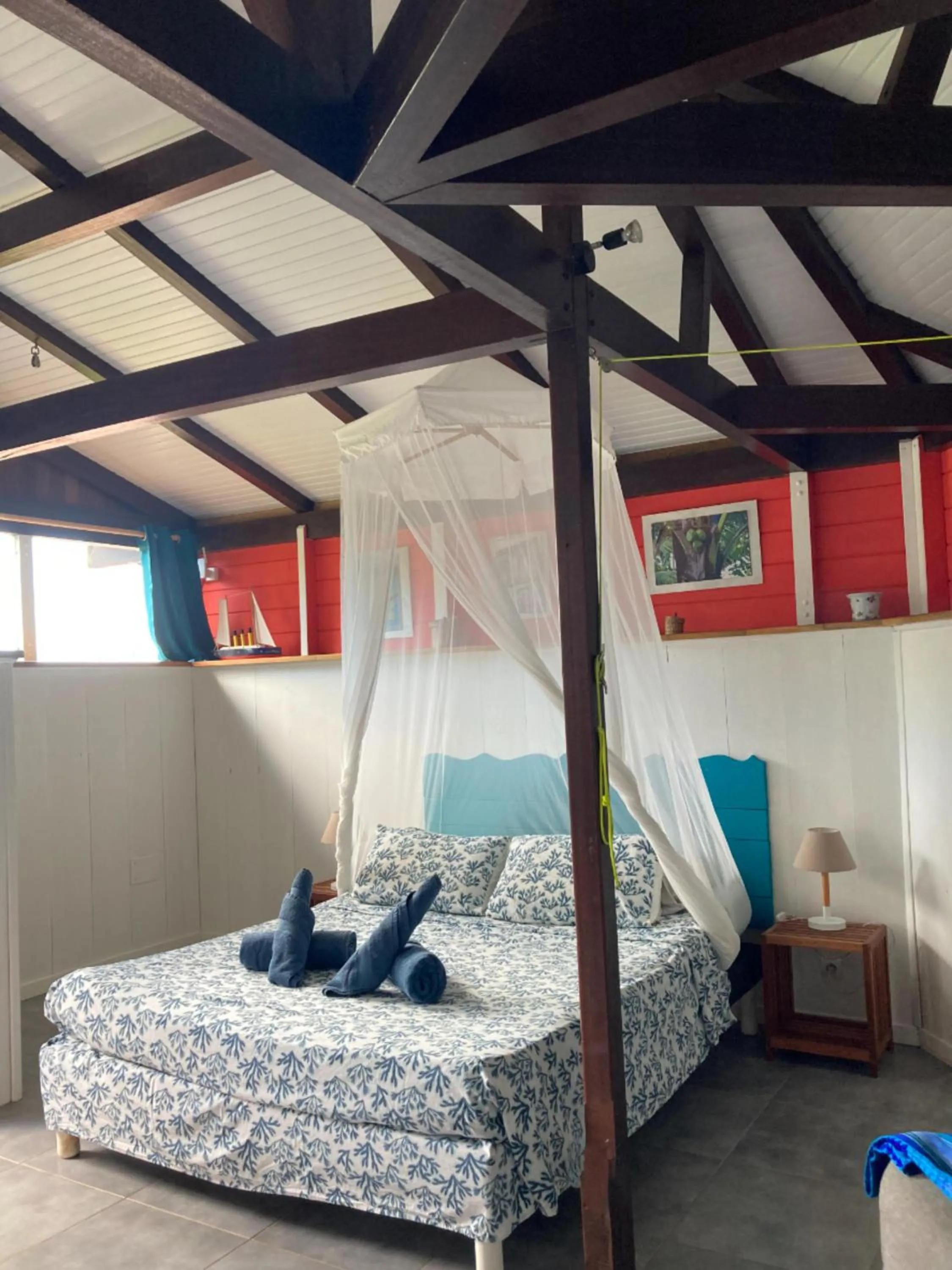 Bedroom, Bed in Piton Bungalows Ecolodges