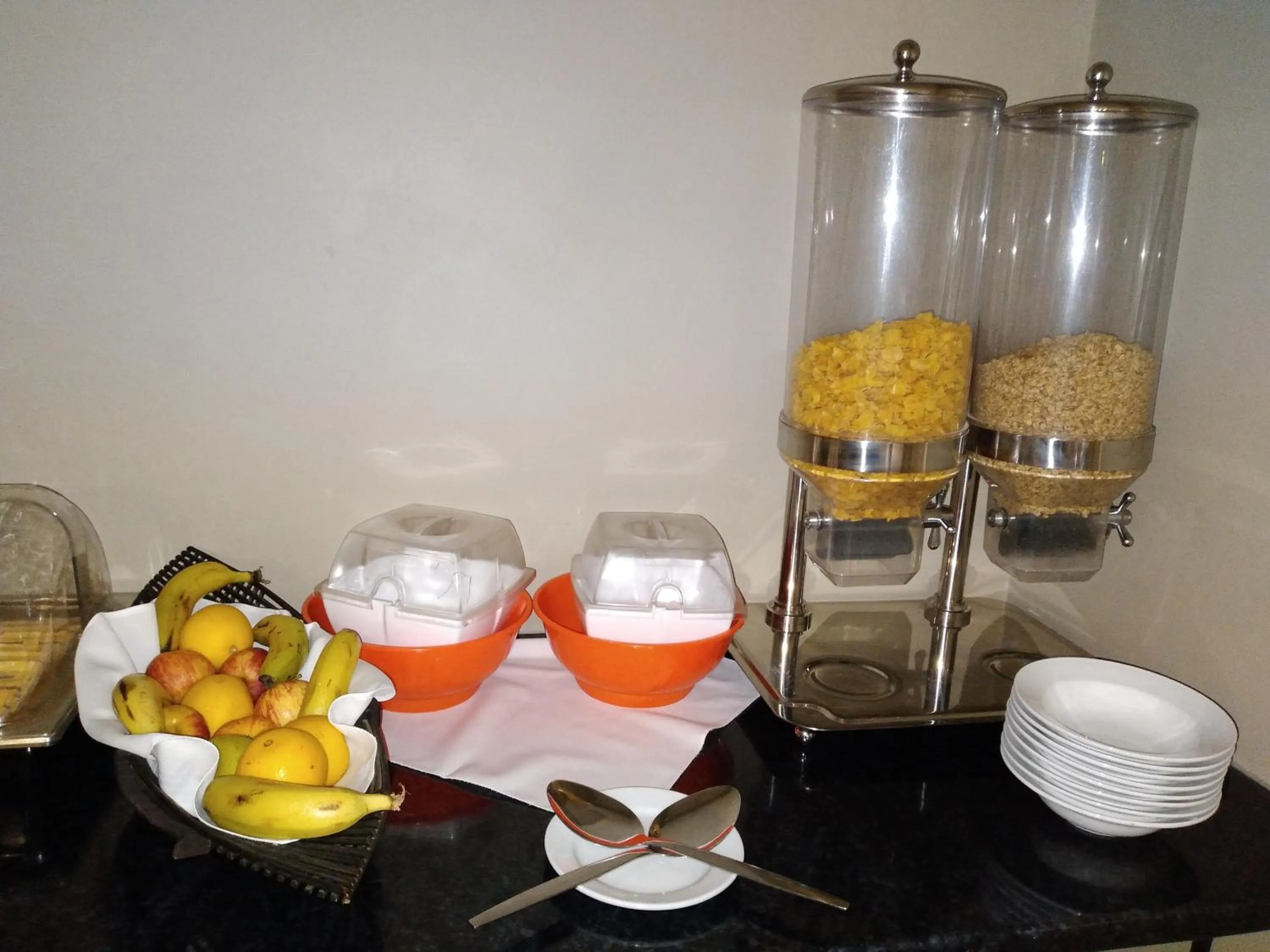 Breakfast in City Lodge Etosha