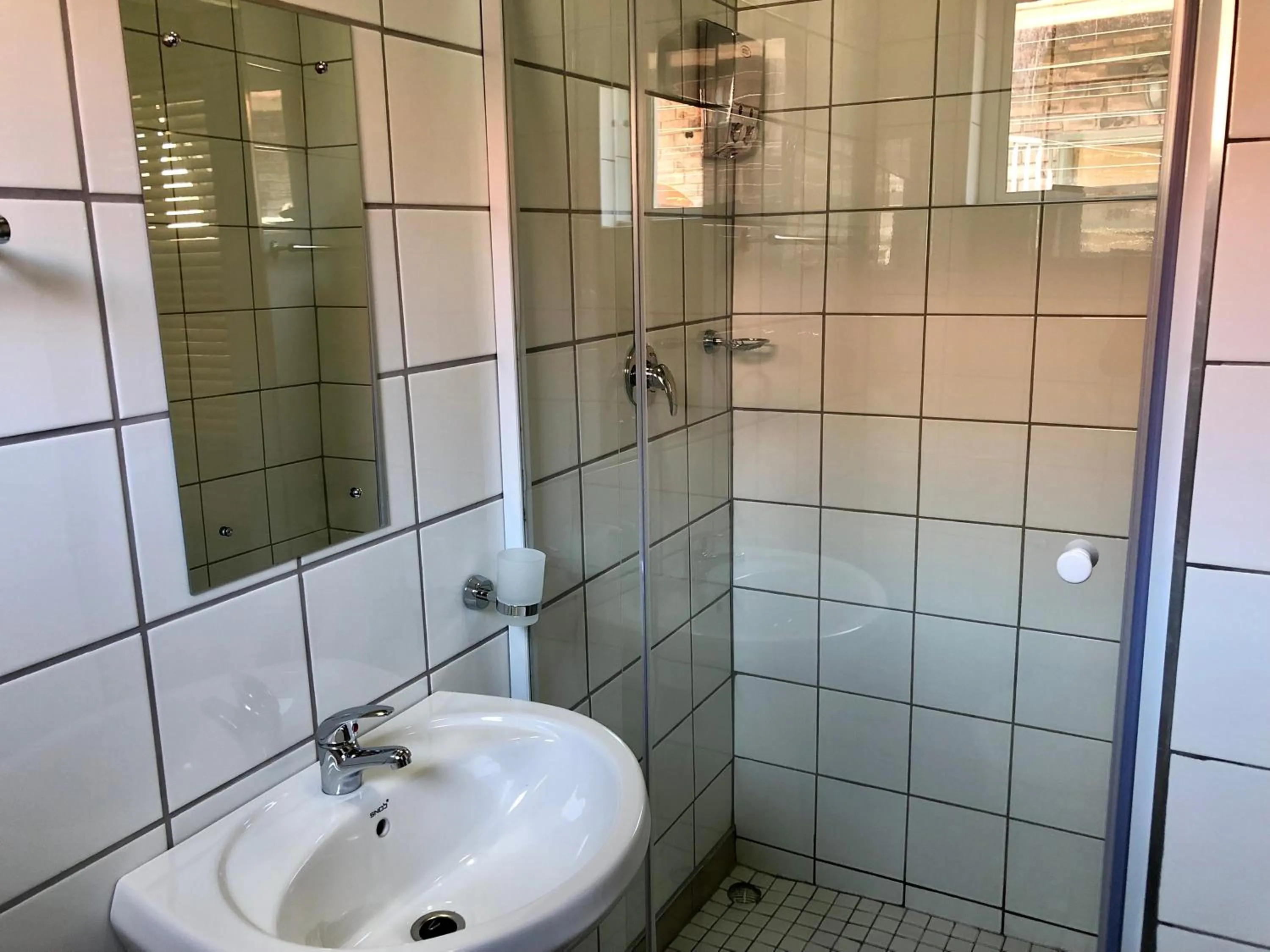 Bathroom in City Lodge Etosha