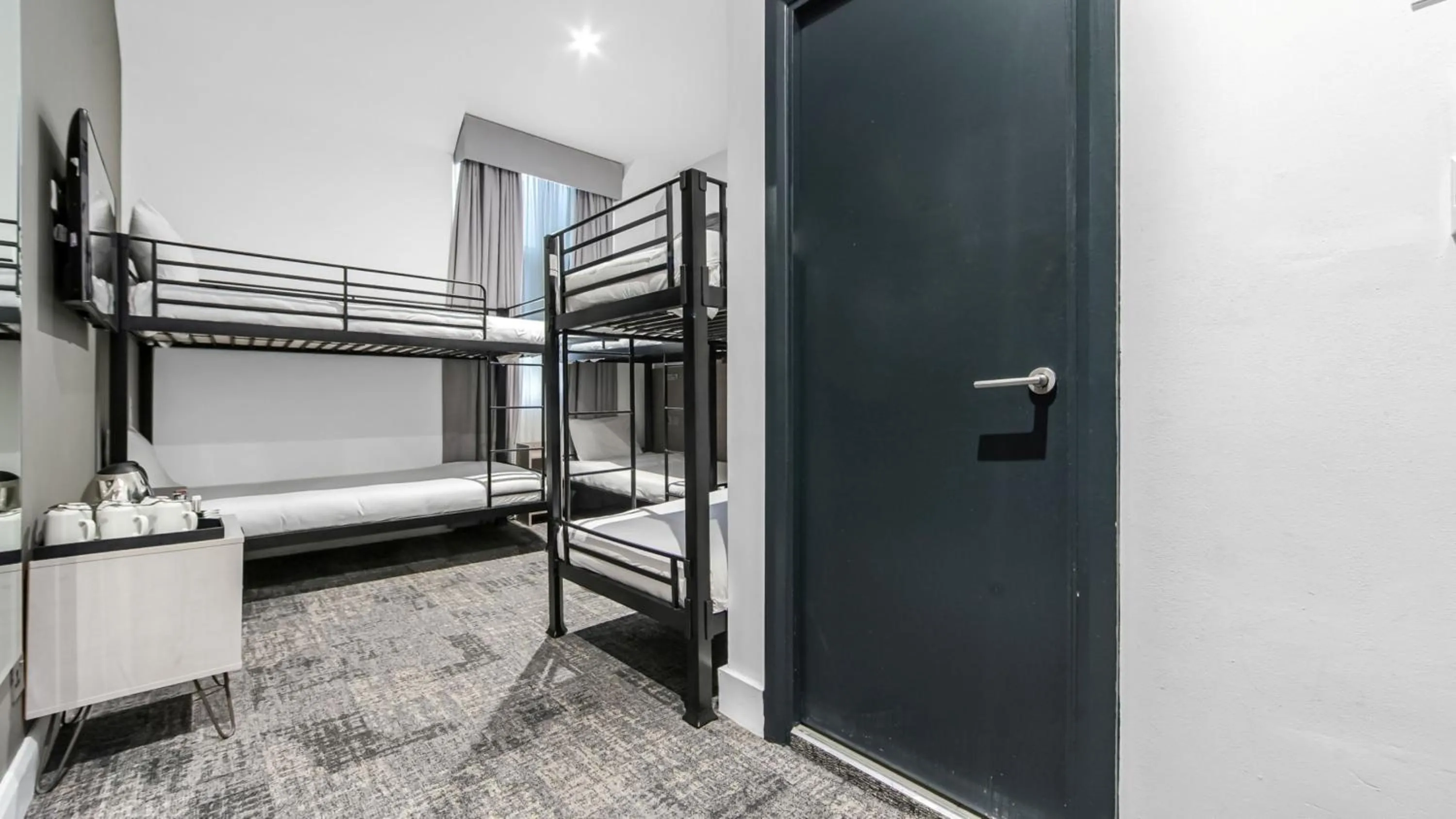 Bed in Heeton Concept Hotel - Kensington London