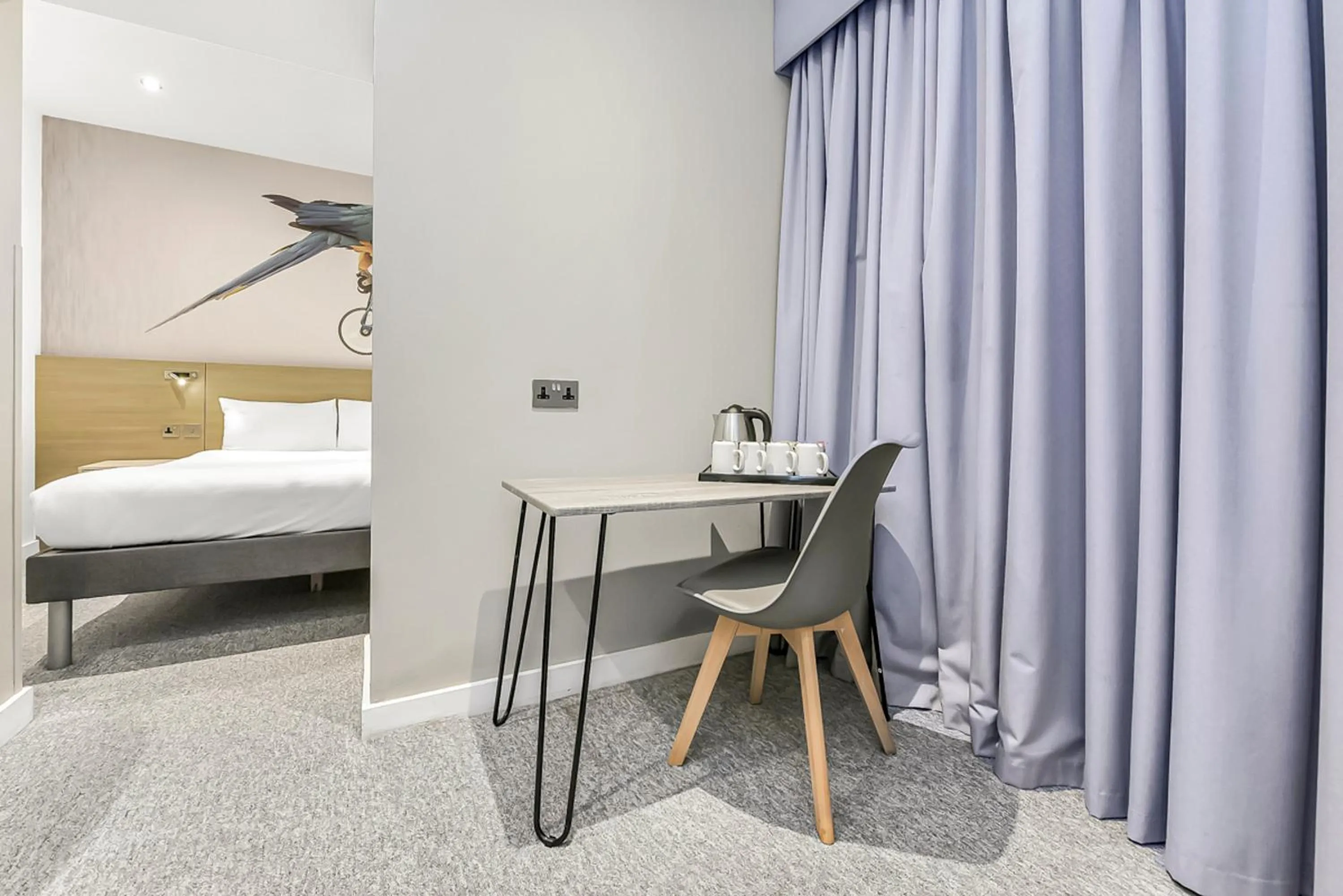 Family, Bed in Heeton Concept Hotel - Kensington London