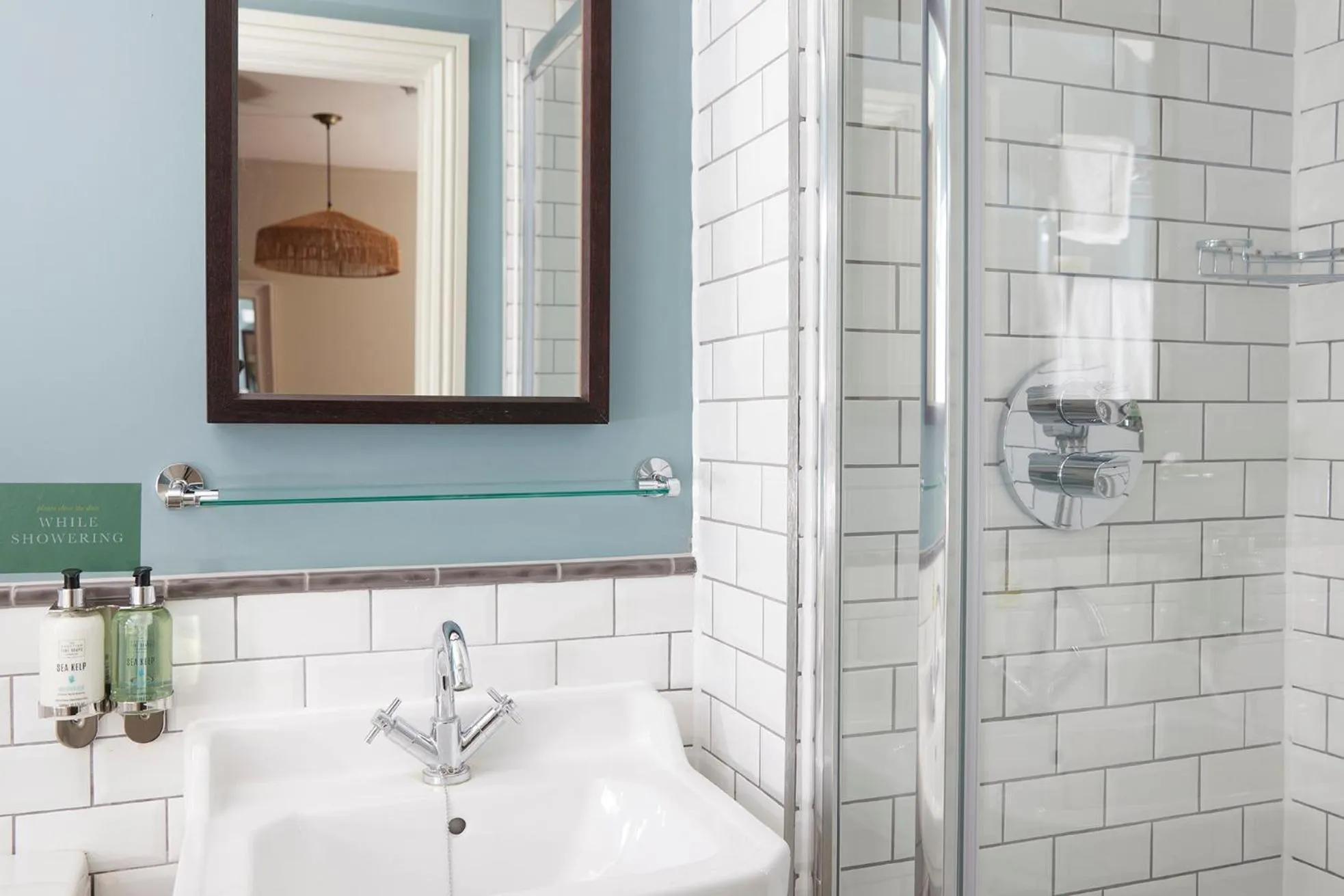 Feathers by Chef & Brewer Collection