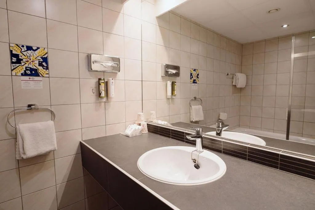 Bathroom in Park Hotel Brussels