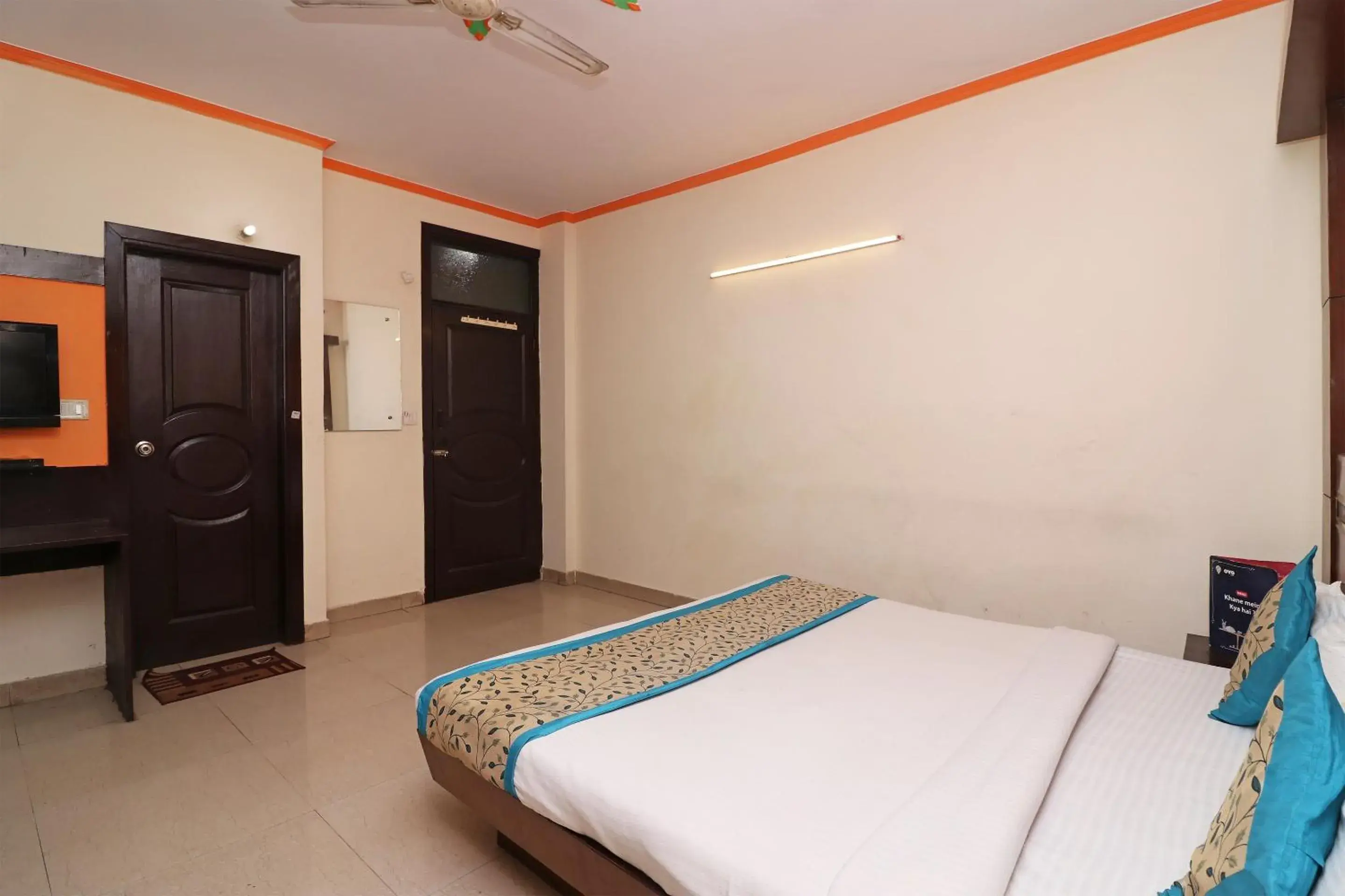 Hotel O Aura Palace Deluxe Hotel O Aura Palace Deluxe