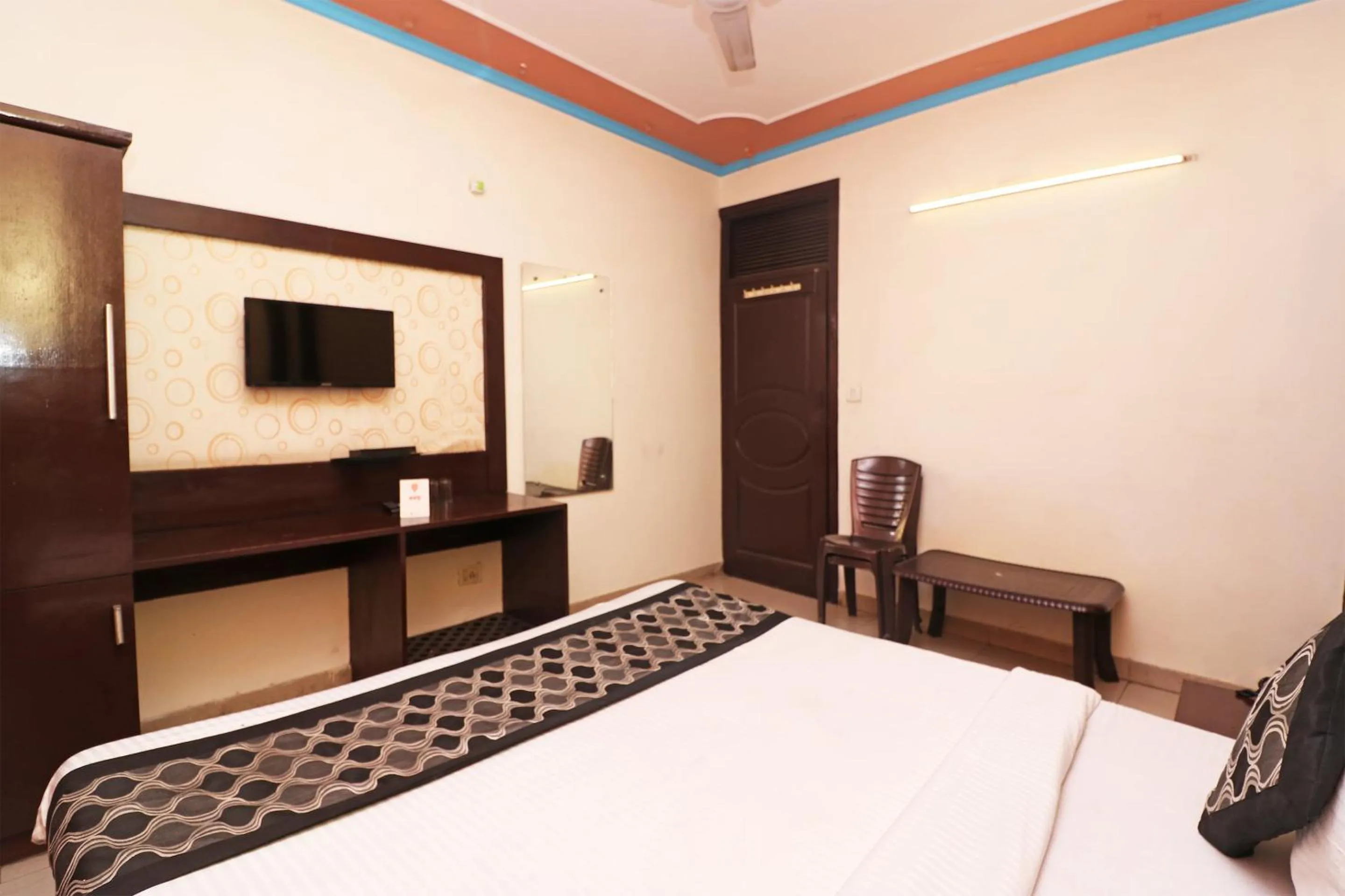 Bedroom, Bed in Hotel O Aura Palace Deluxe