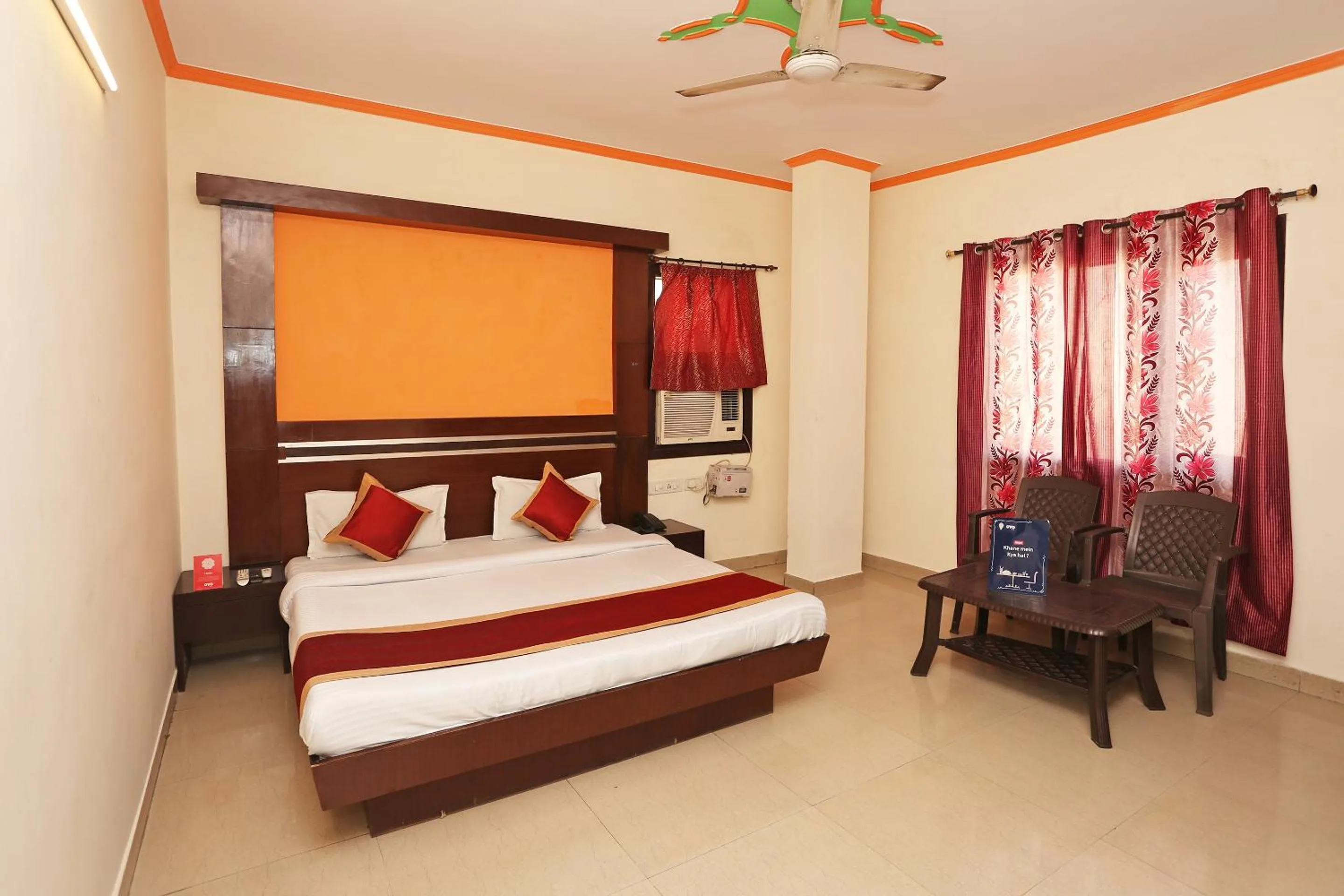 Lobby or reception, Bed in Hotel O Aura Palace Deluxe