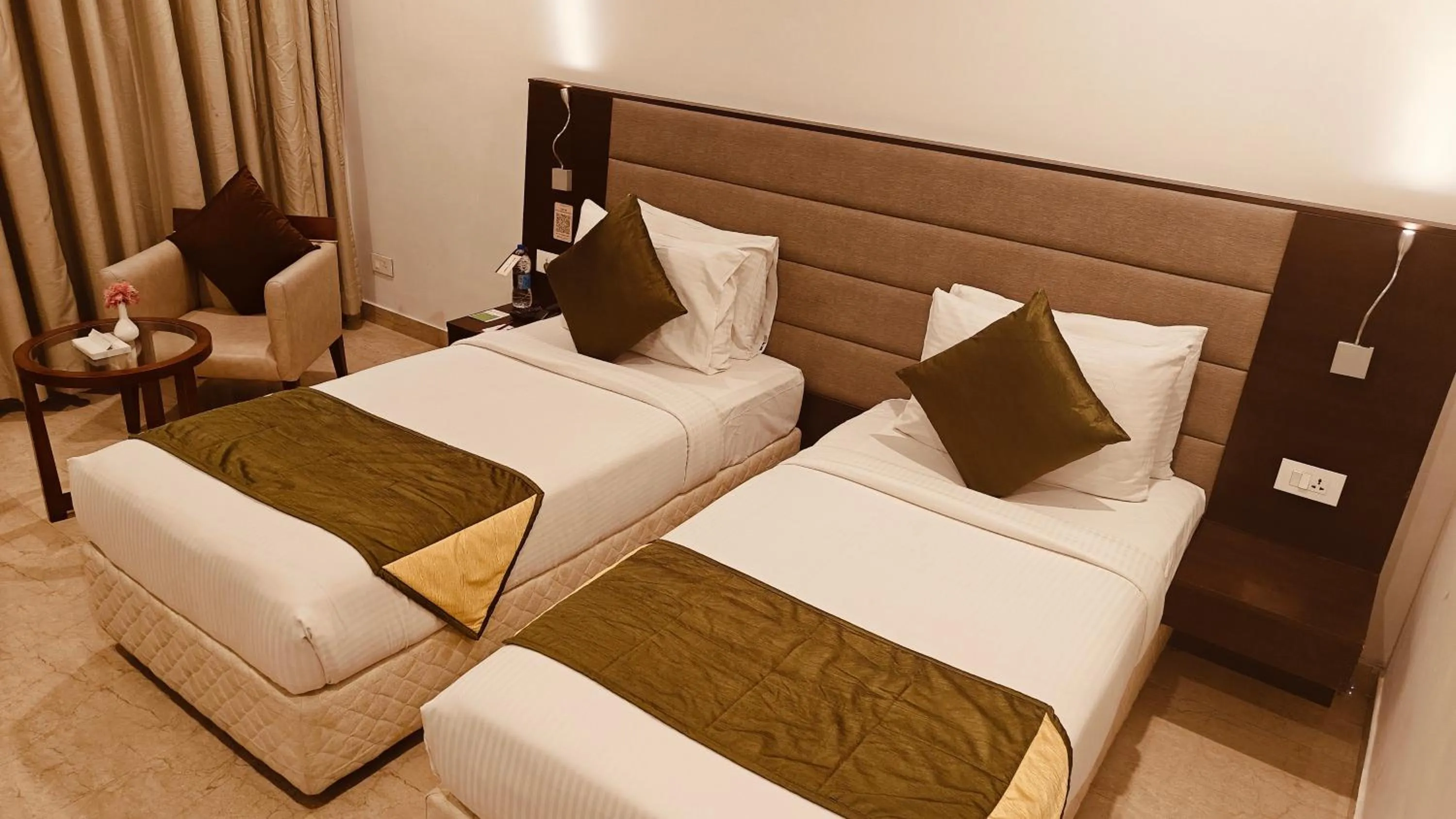 Bed in Khanna Fiesta - A Bergamont Hotel, Vellore