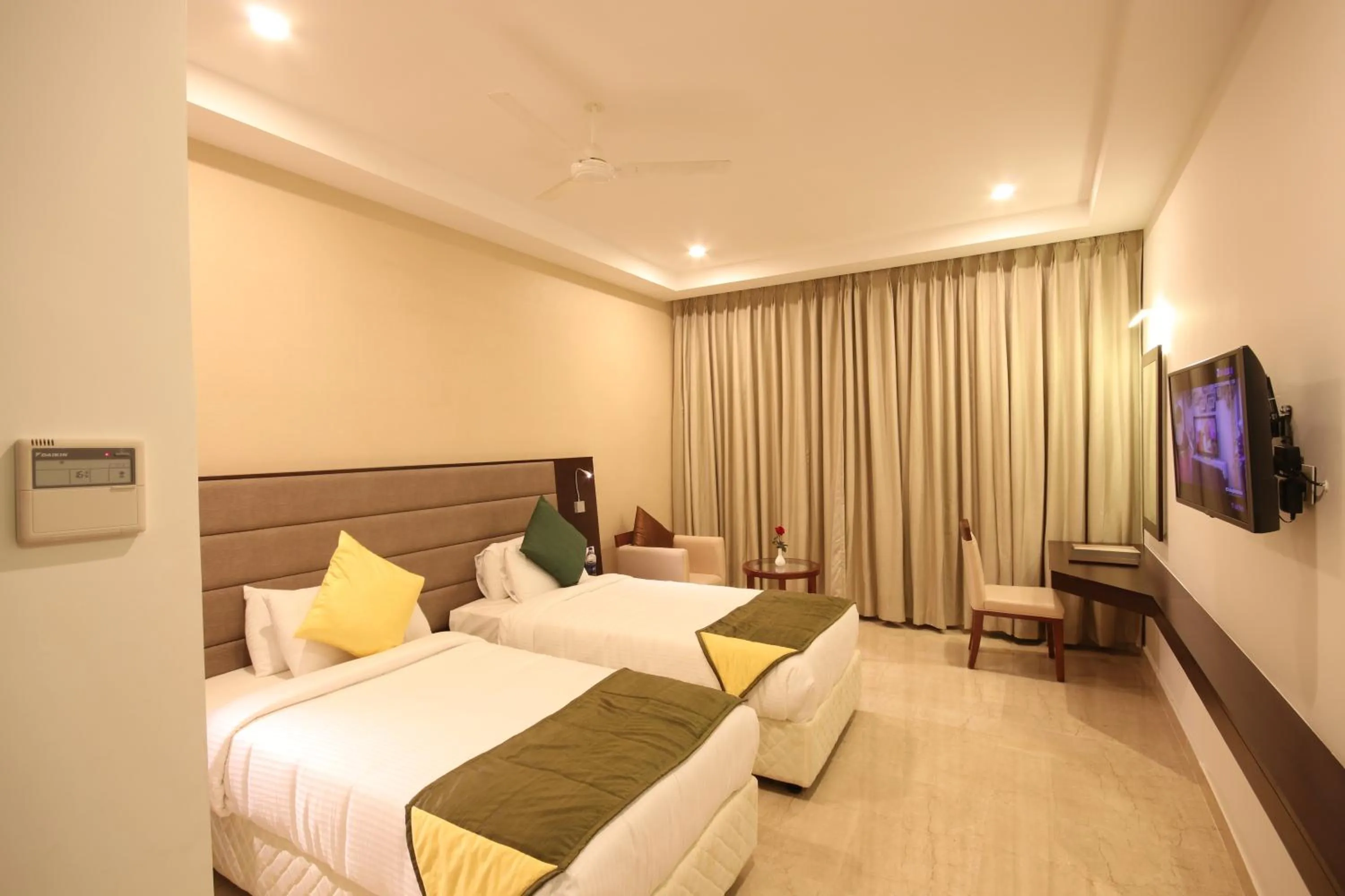 Bed in Khanna Fiesta - A Bergamont Hotel, Vellore