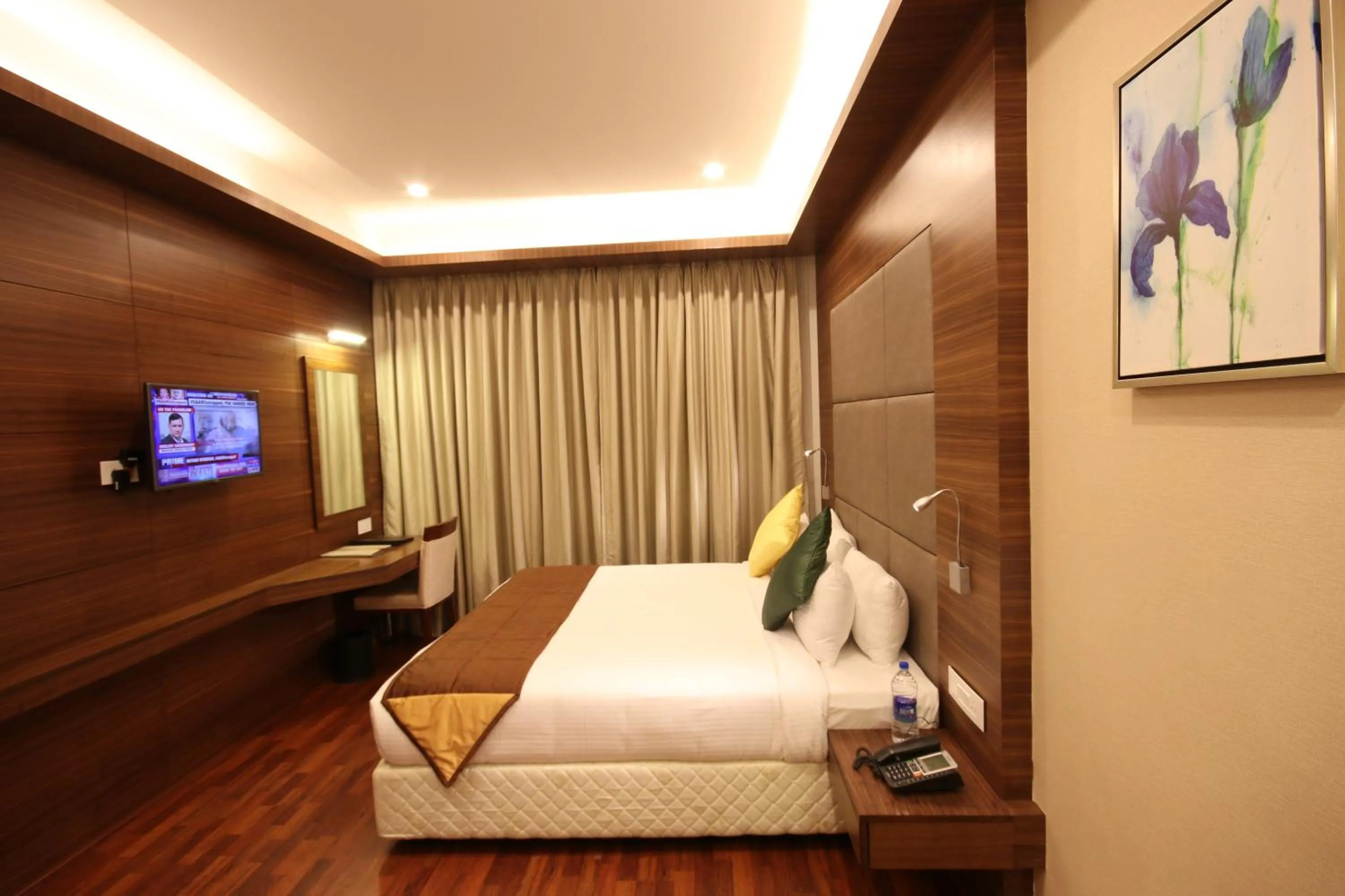 Bed in Khanna Fiesta - A Bergamont Hotel, Vellore