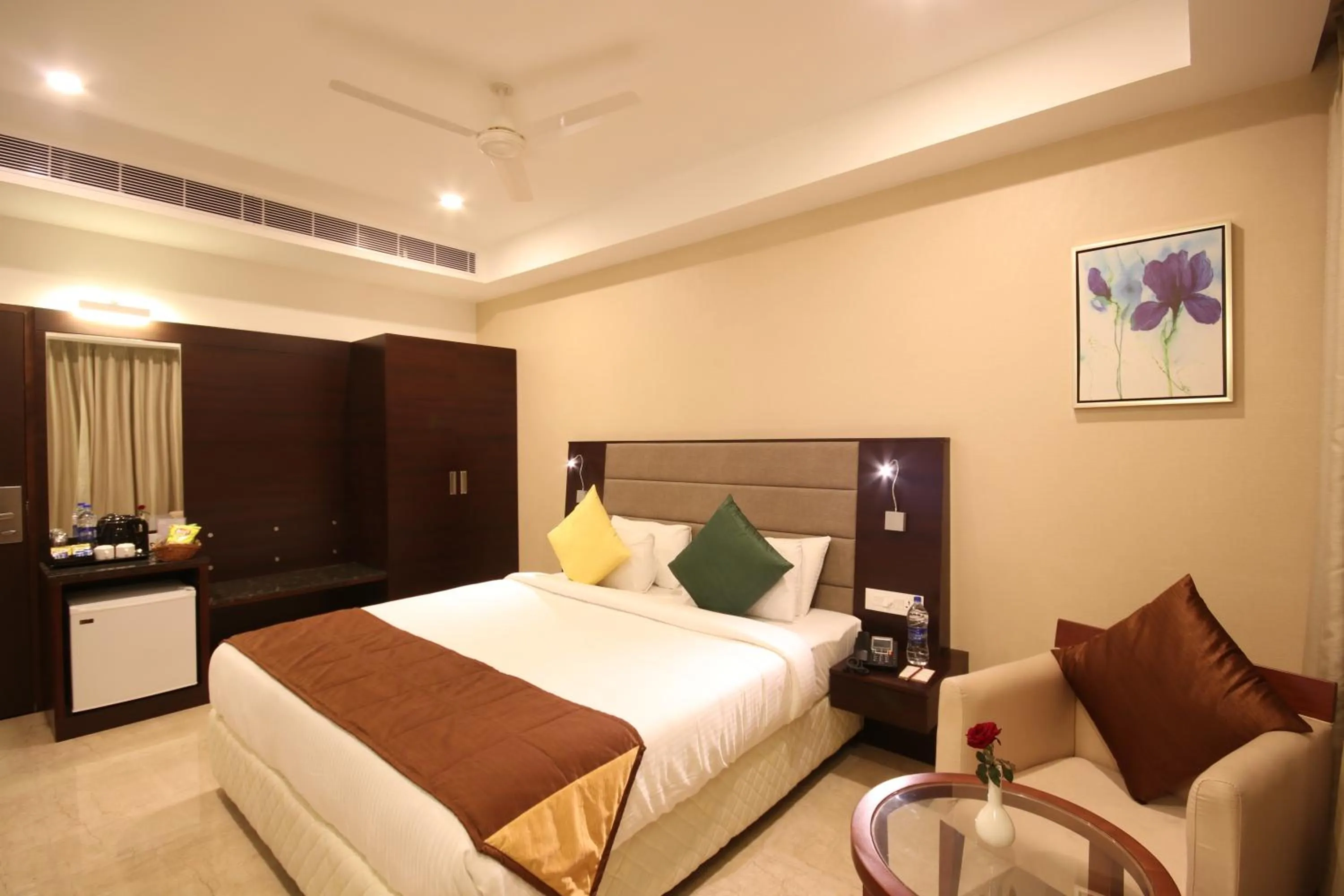Bed in Khanna Fiesta - A Bergamont Hotel, Vellore