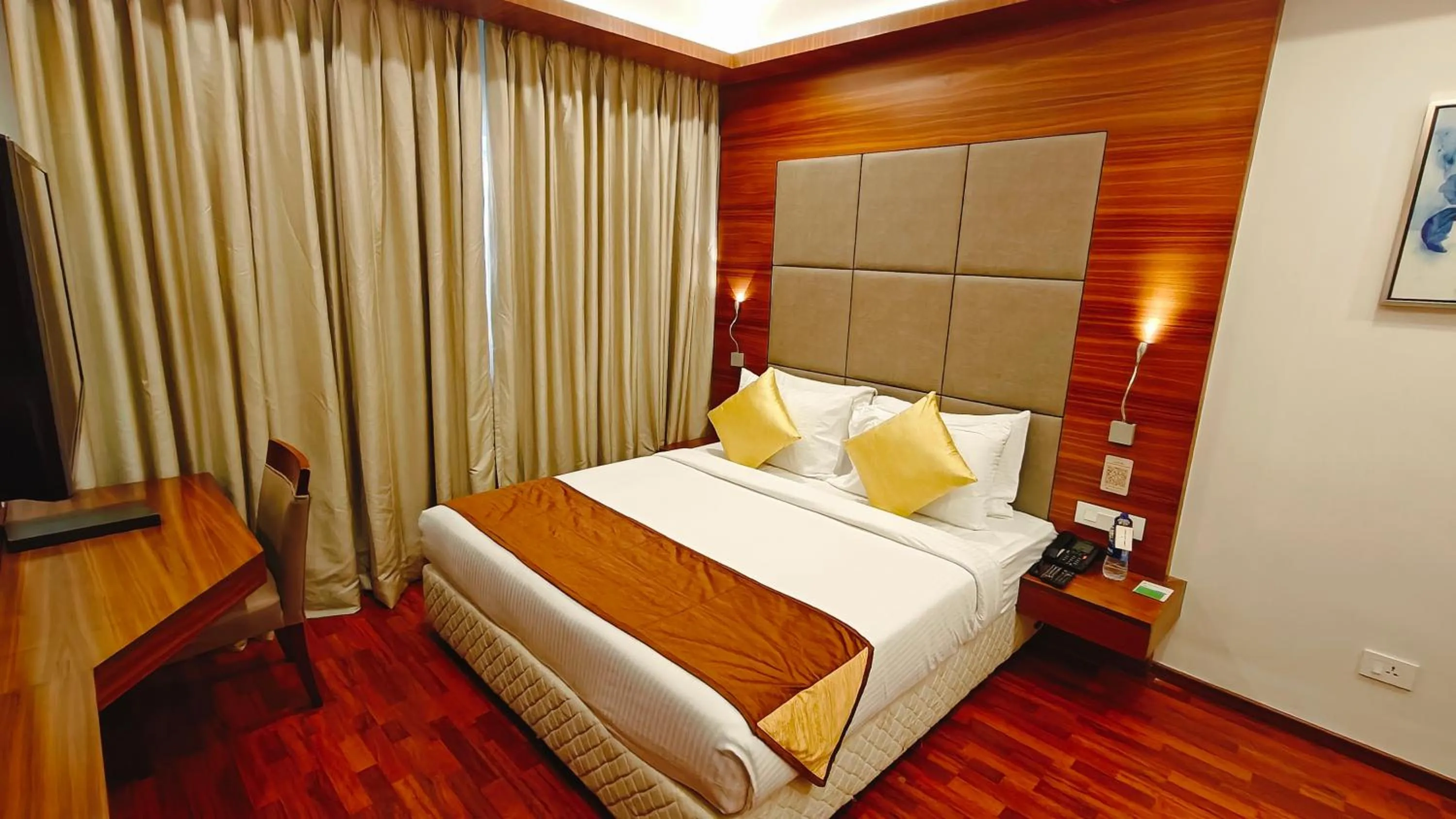 Bed in Khanna Fiesta - A Bergamont Hotel, Vellore