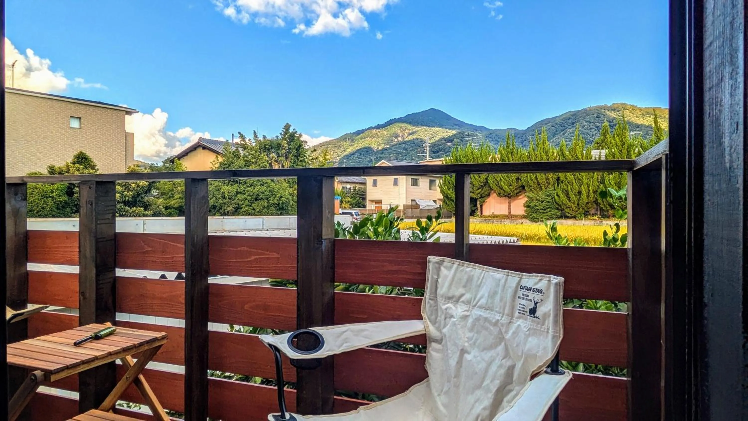 Property building in Yadoya Lodge