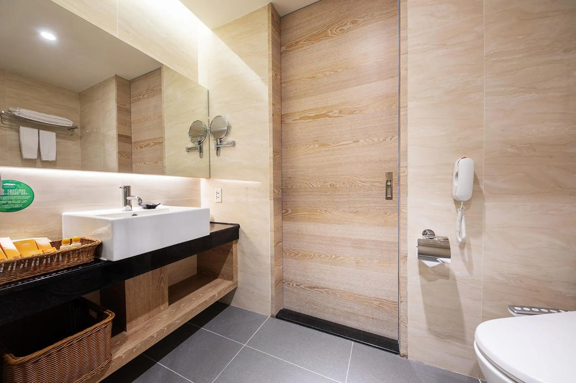 Toilet in Naruwan Galaxy Place