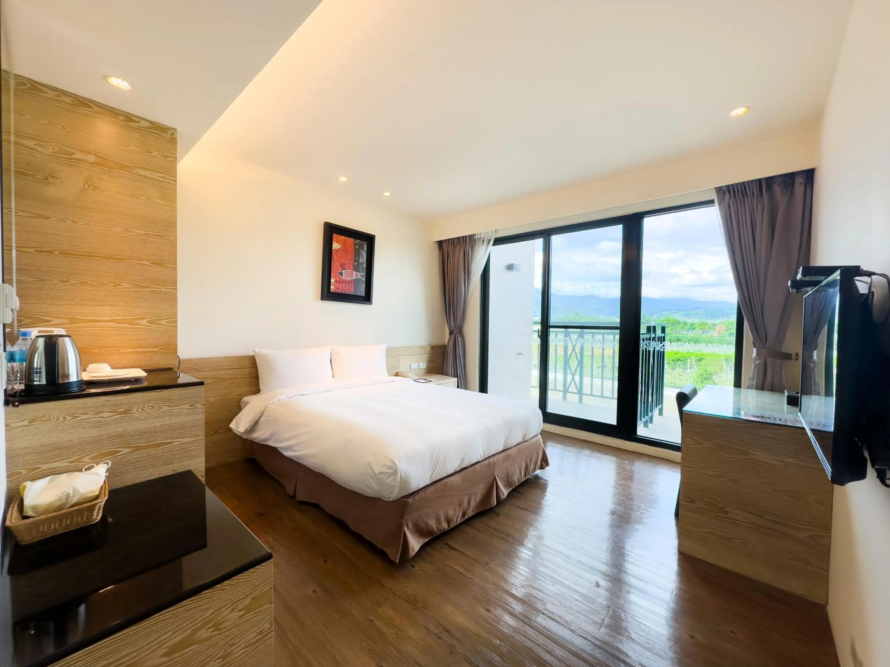 Photo of the whole room, Bed in Naruwan Galaxy Place