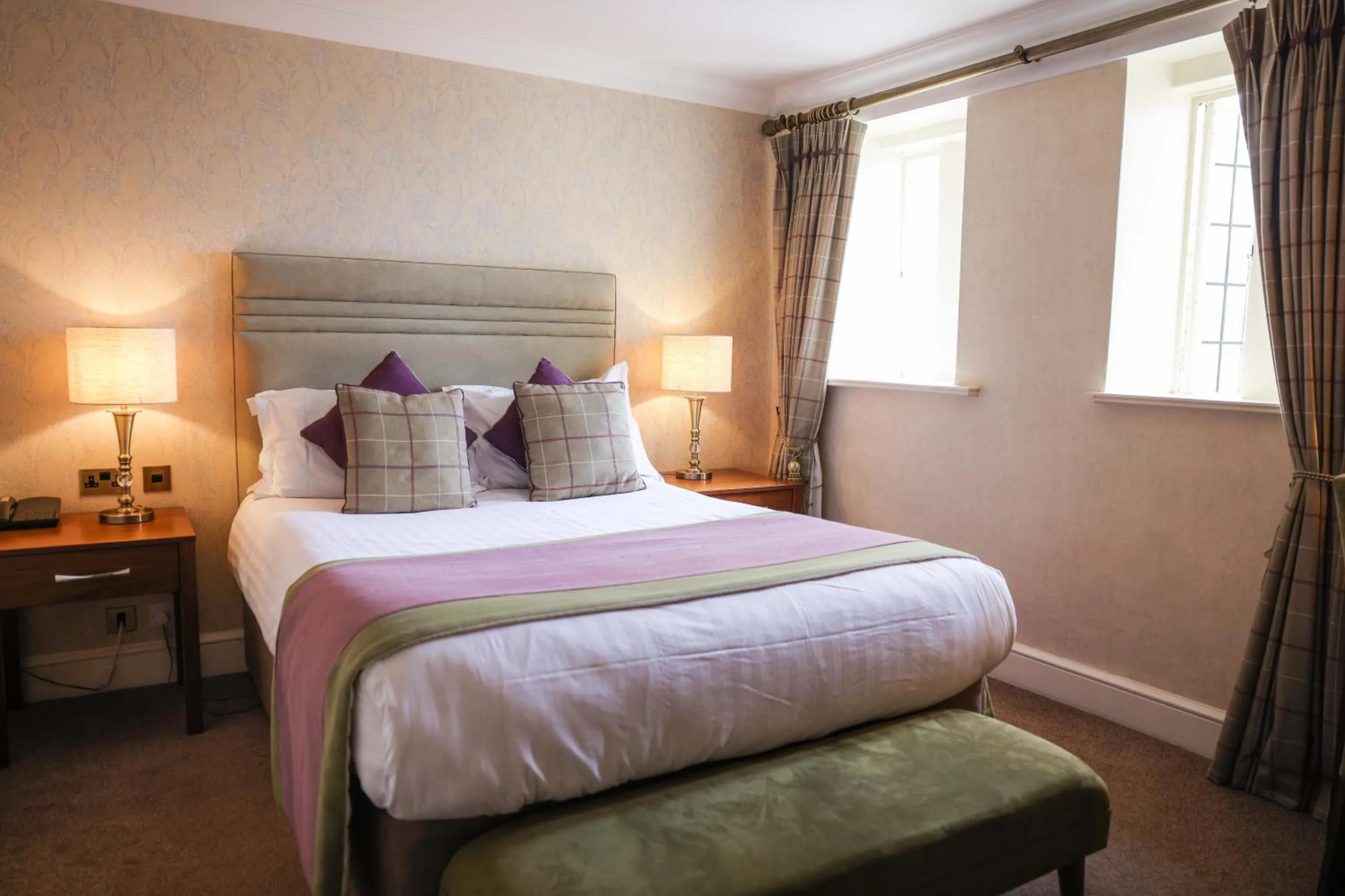 Bedroom, Bed in Hazlewood Castle & Spa