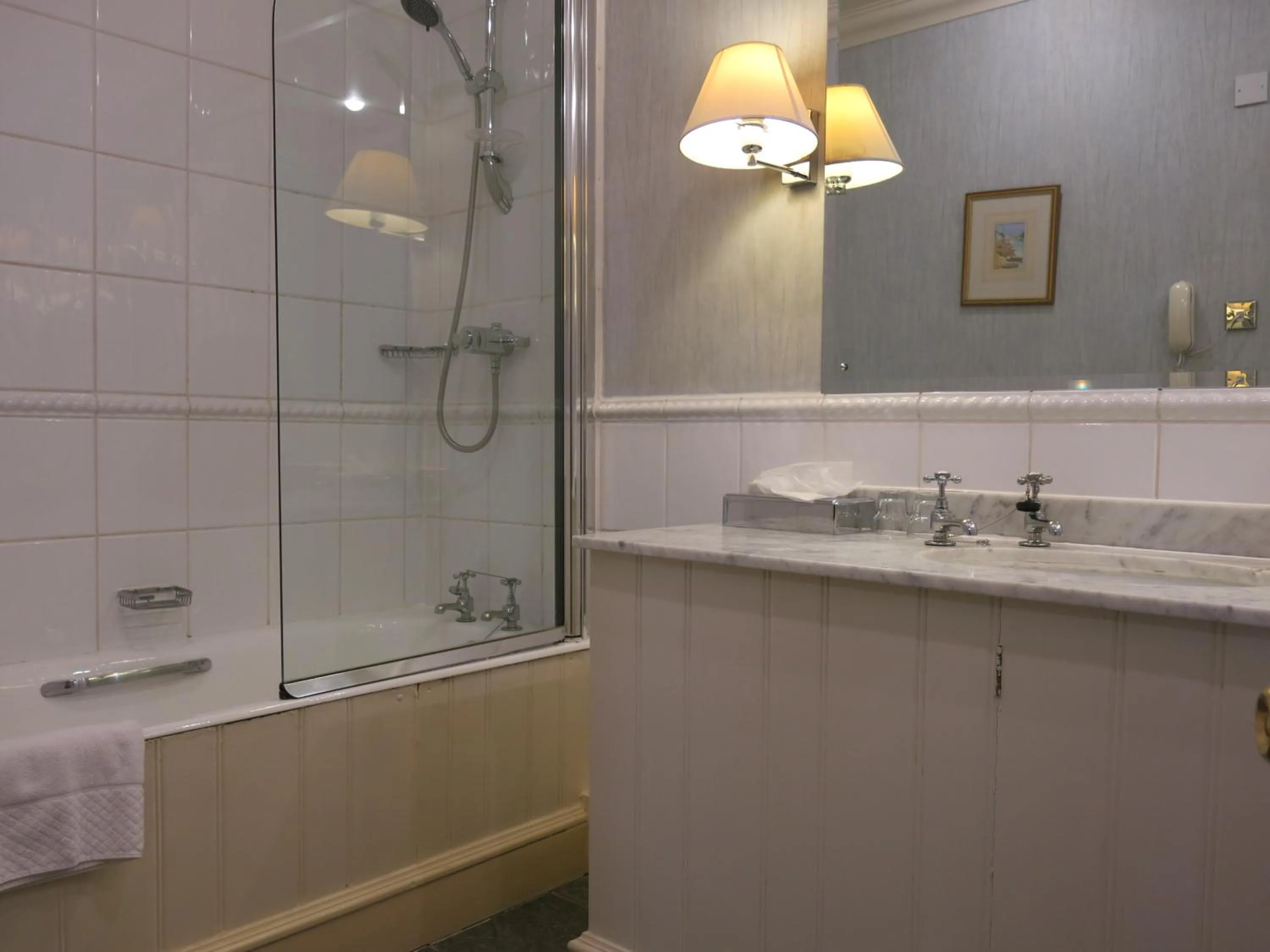 Toilet in Hazlewood Castle & Spa