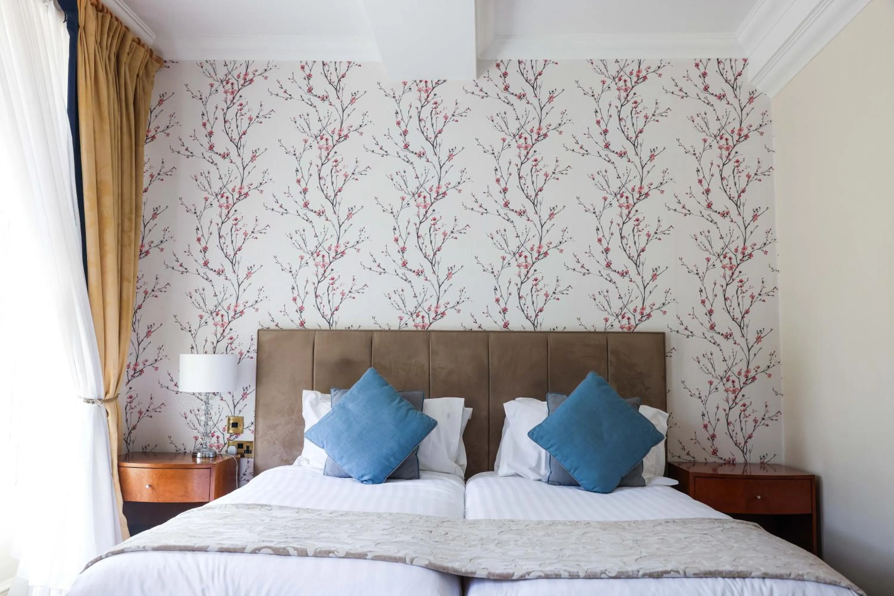 Bedroom, Bed in Hazlewood Castle & Spa