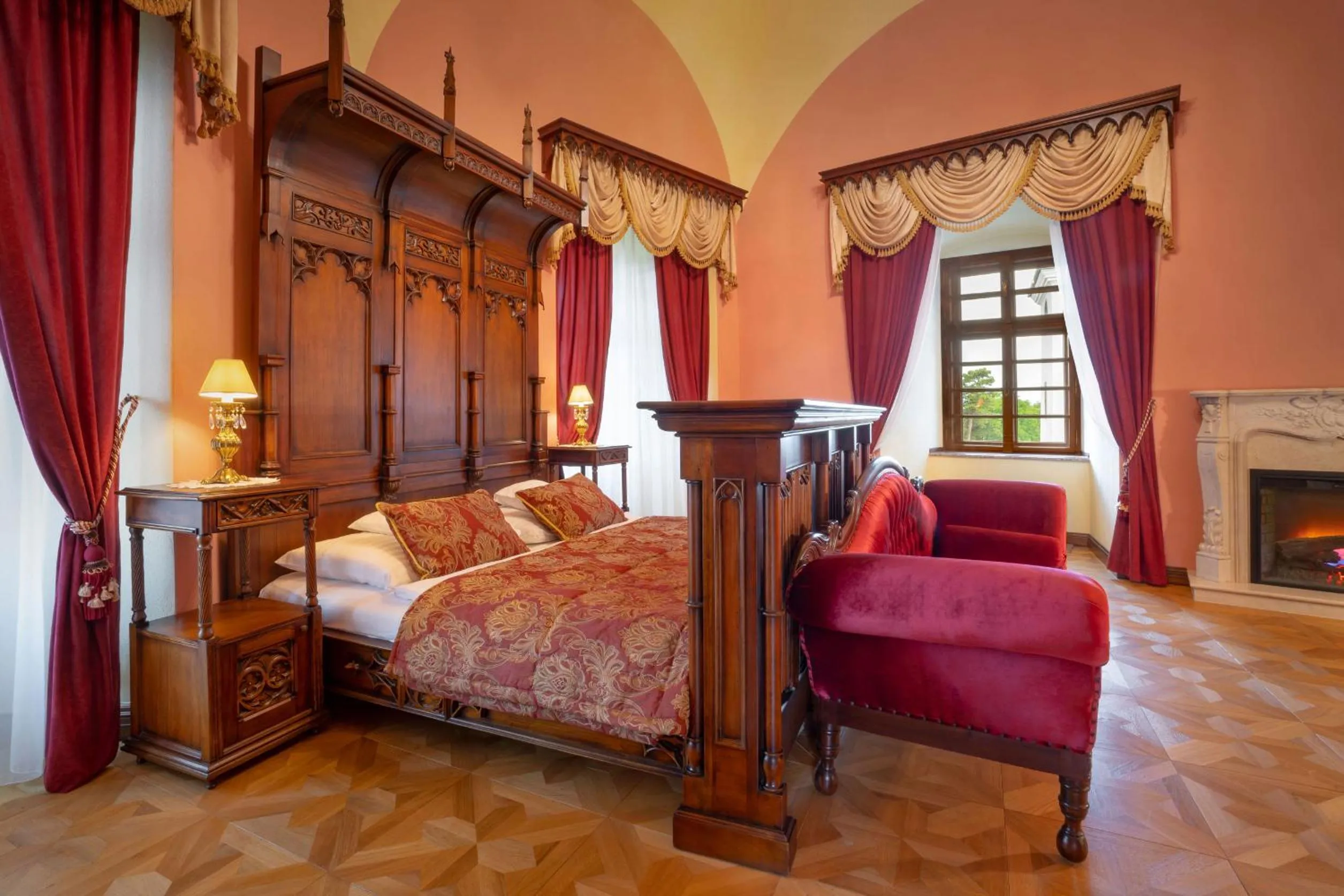 Photo of the whole room, Bed in Galicia Nueva, castle hotel