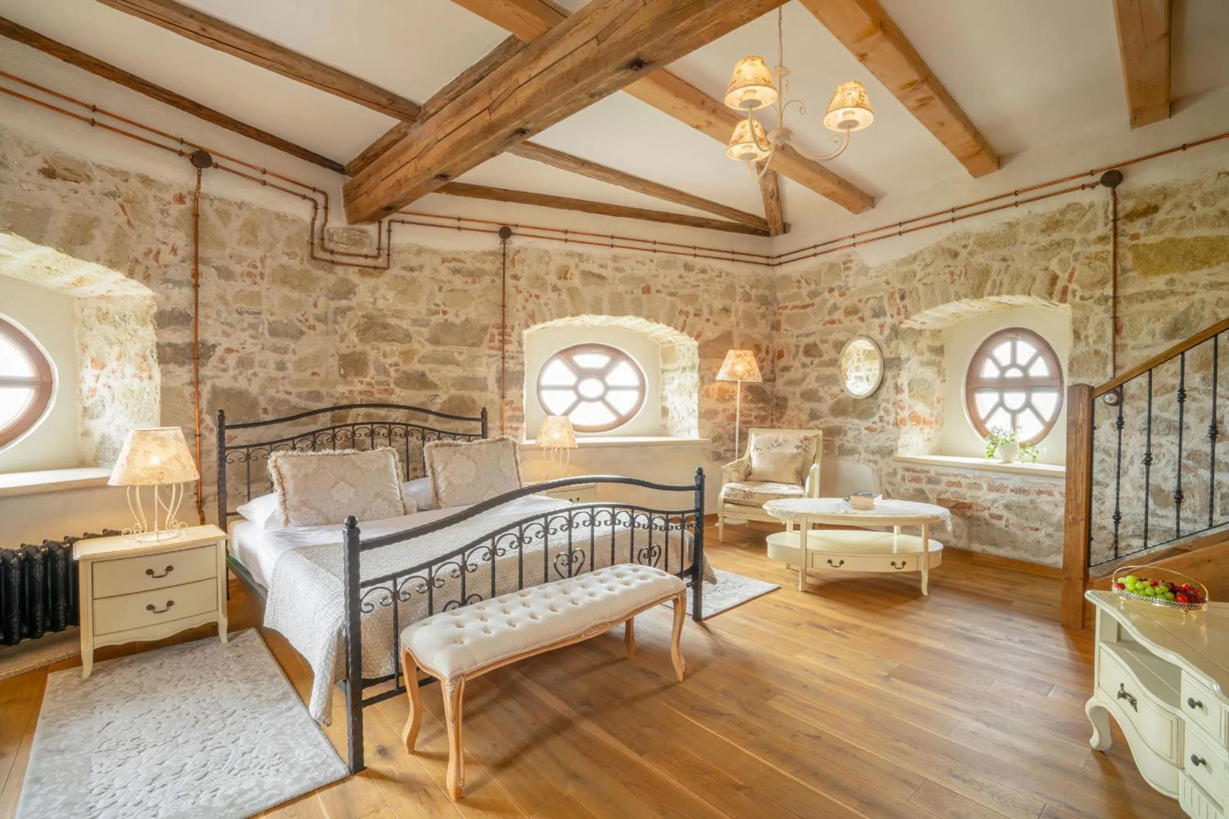 Photo of the whole room, Bed in Galicia Nueva, castle hotel