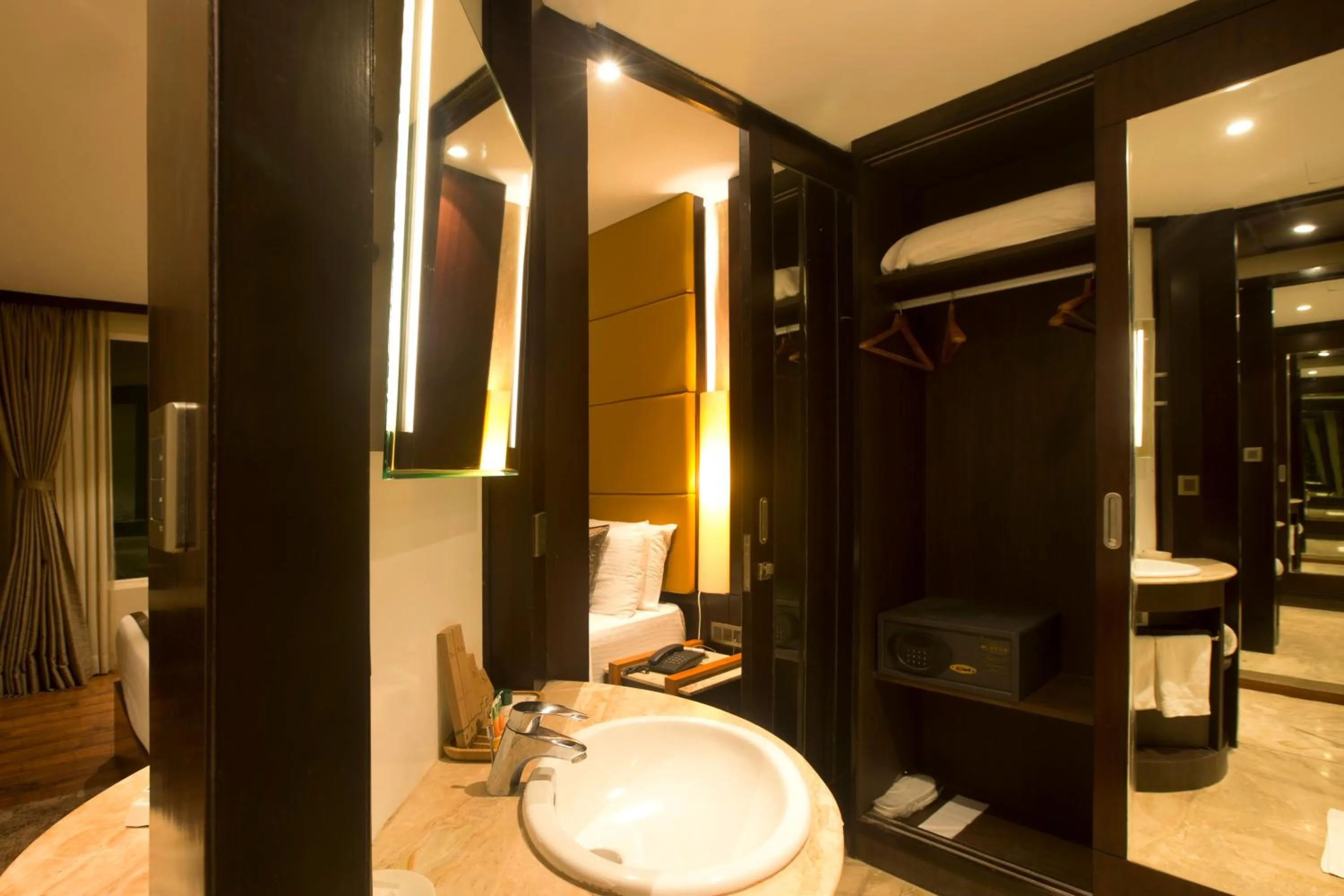 Bathroom in Sea Shell Coral Cove