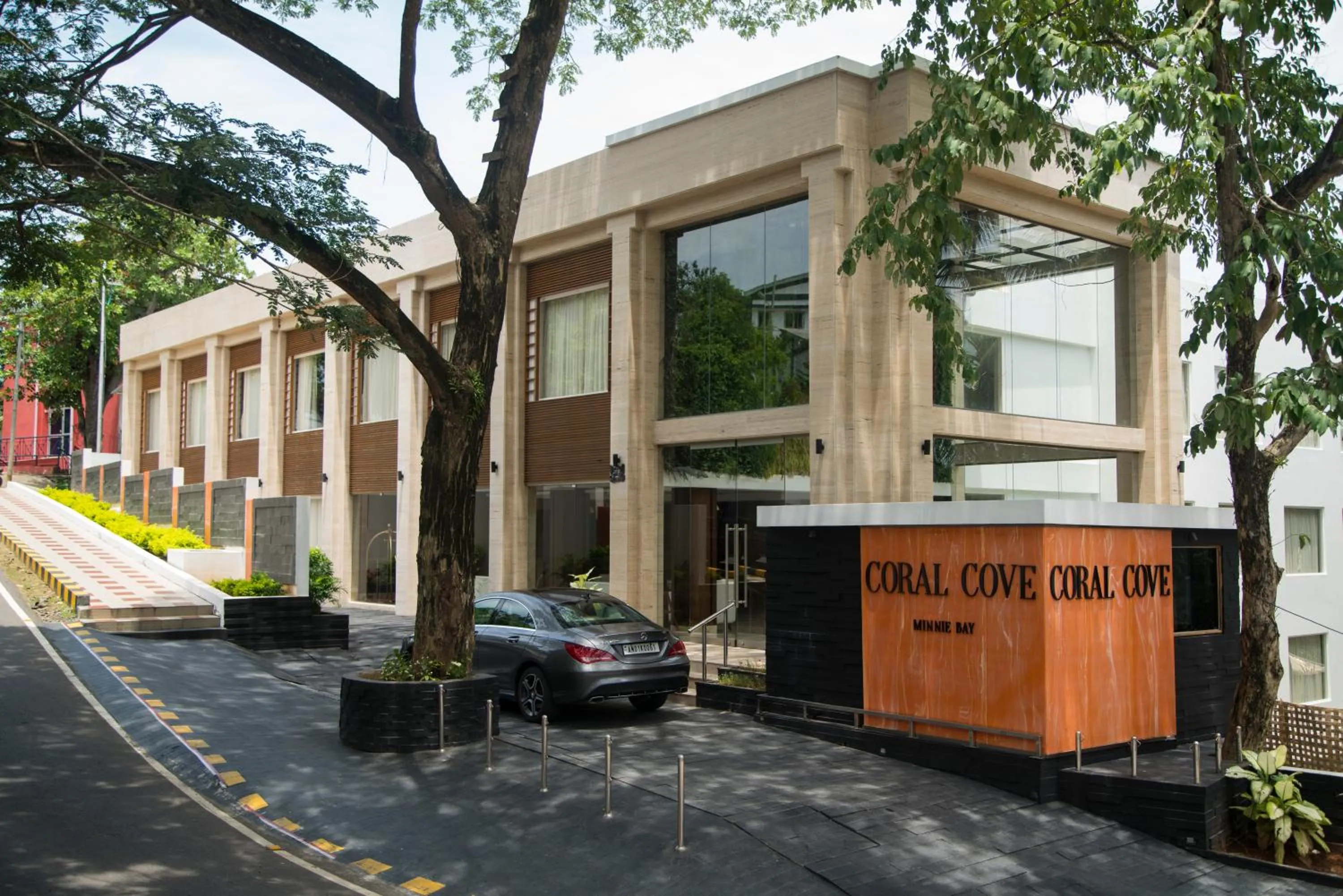 Facade/entrance in Sea Shell Coral Cove