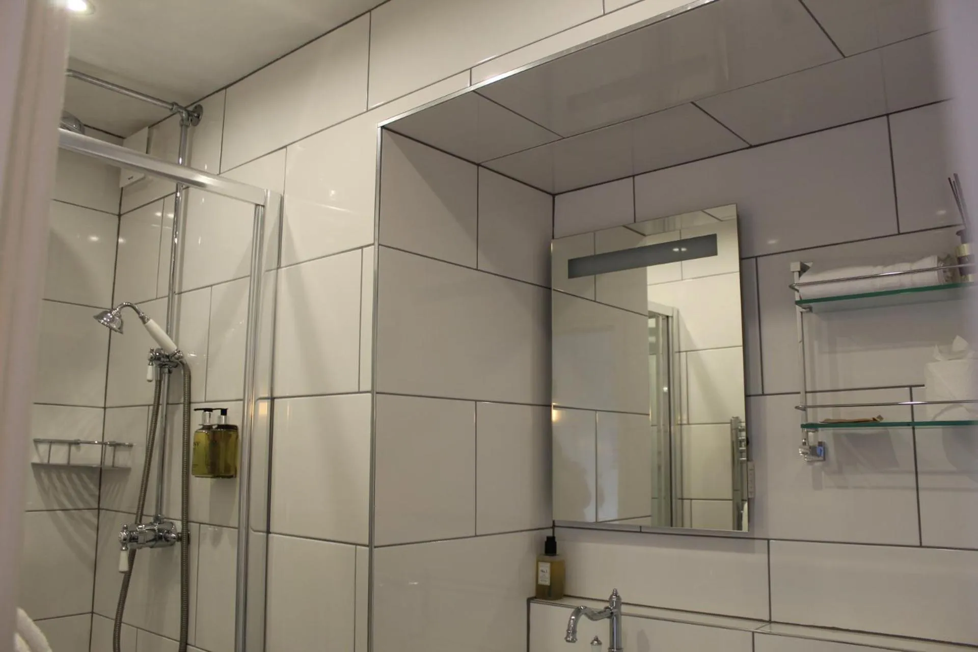 The Mount Pleasant Hotel