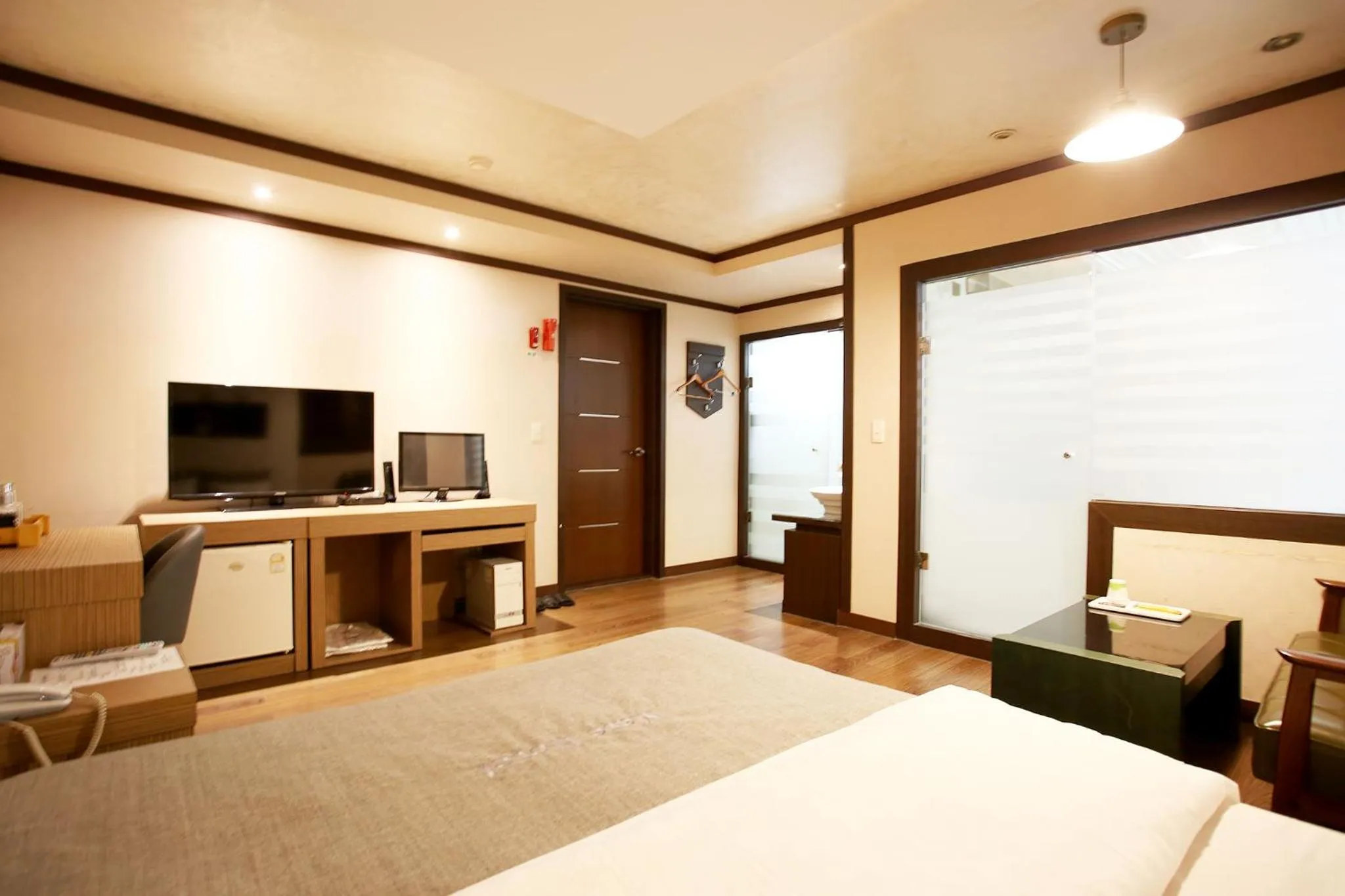 Room Photo in Mate Hotel