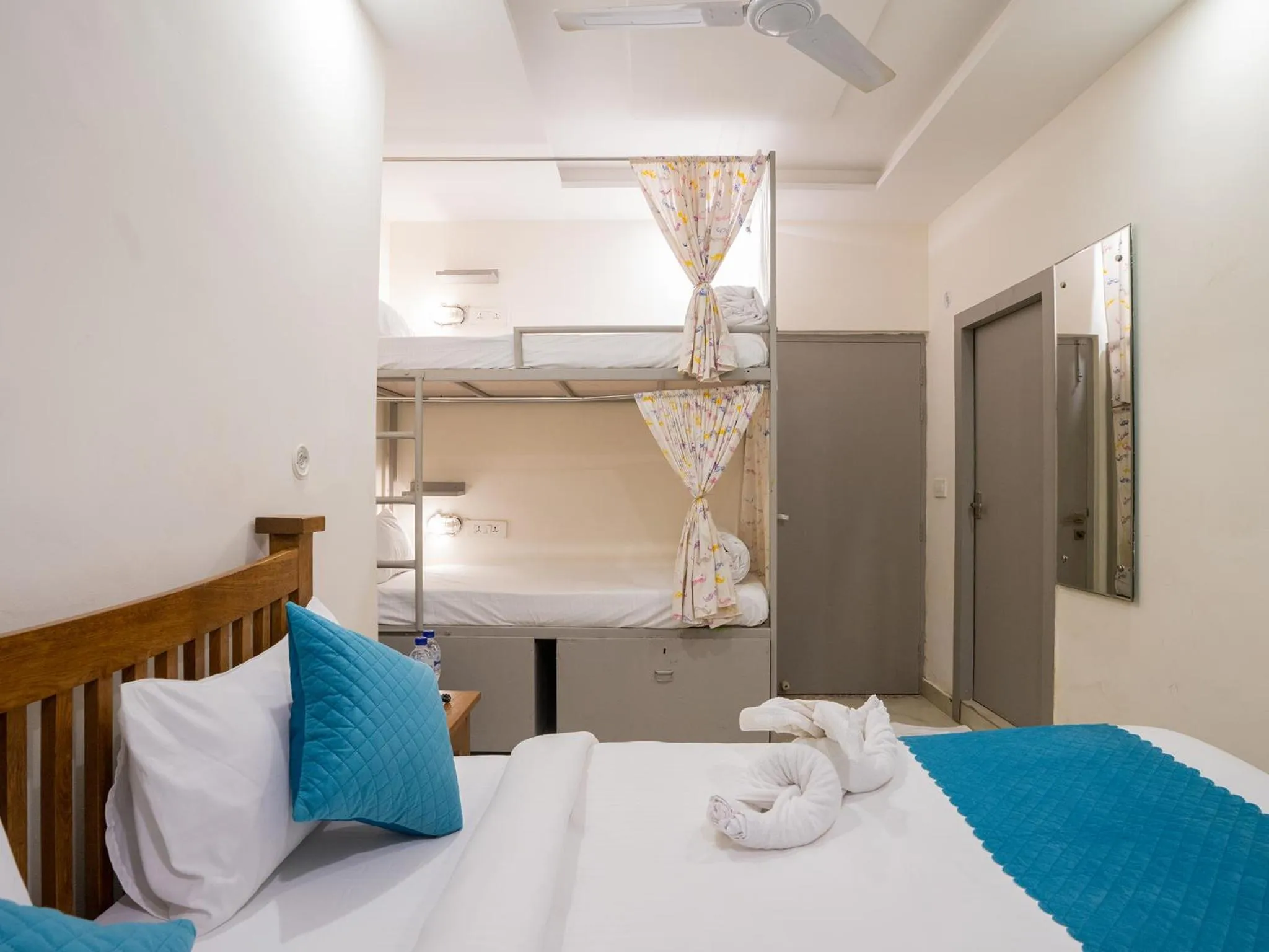 Bed in Moustache Agra