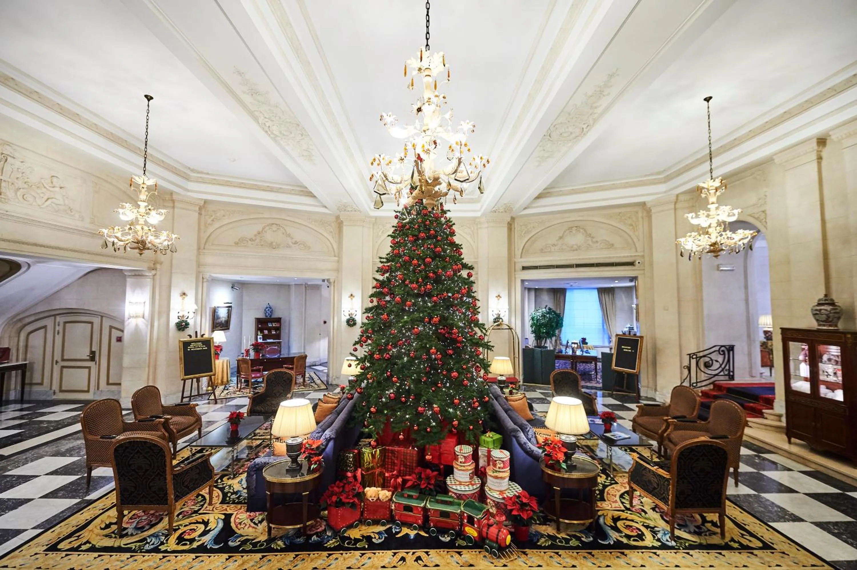 Decorative detail in Hotel Le Plaza Brussels