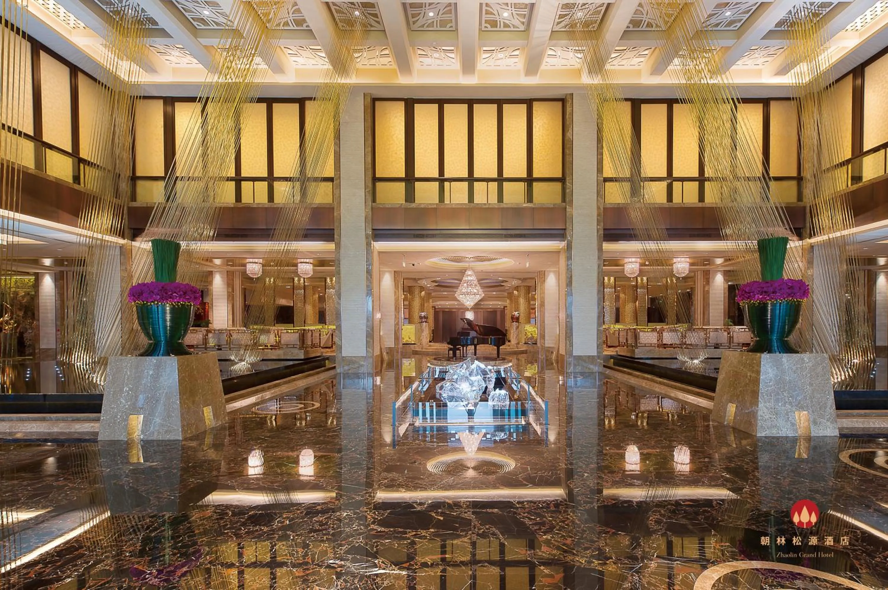 Property building in Zhaolin Grand Hotel